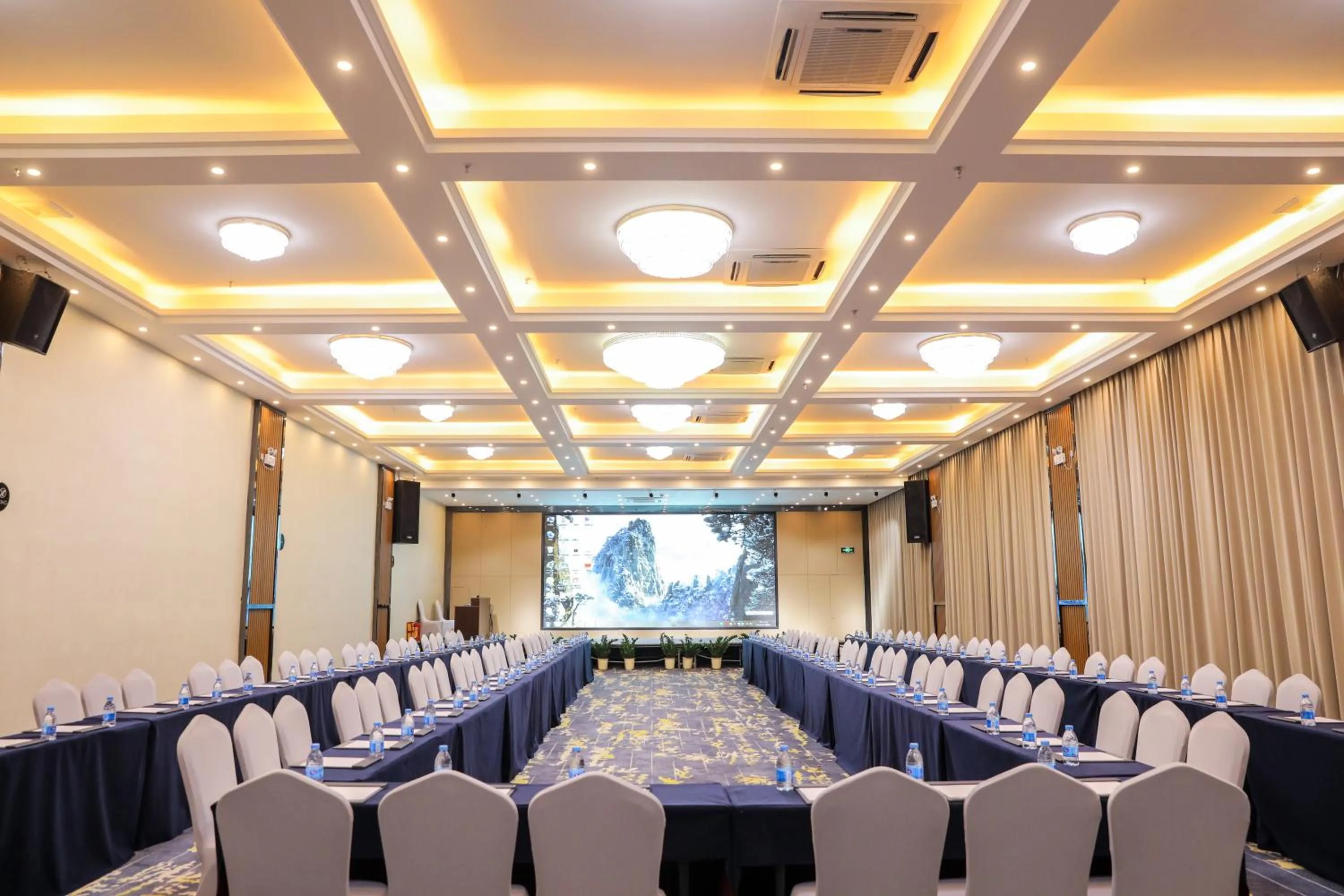 Guangzhou Homies Hotel