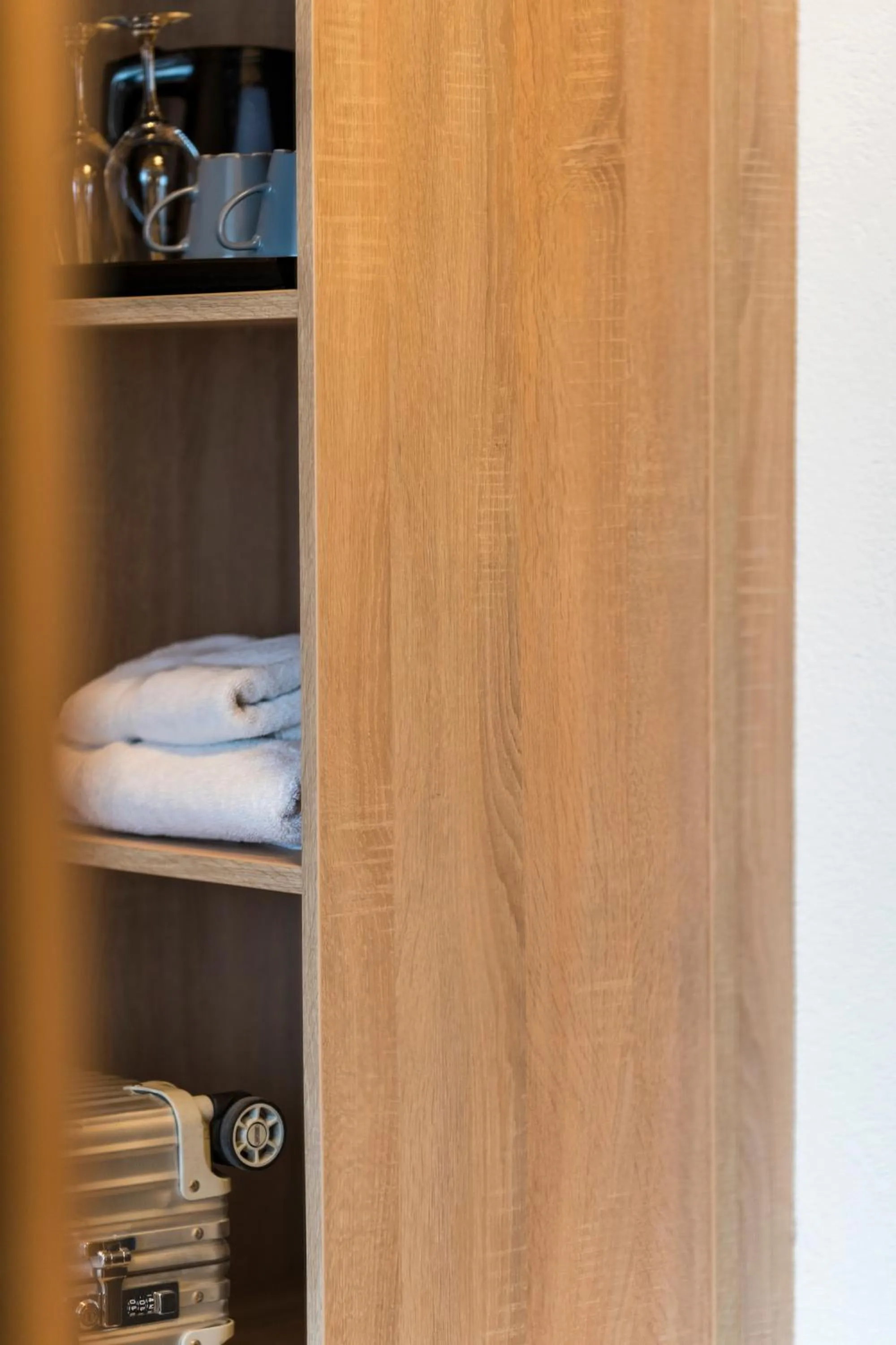 towels, Bed in 2Places Side