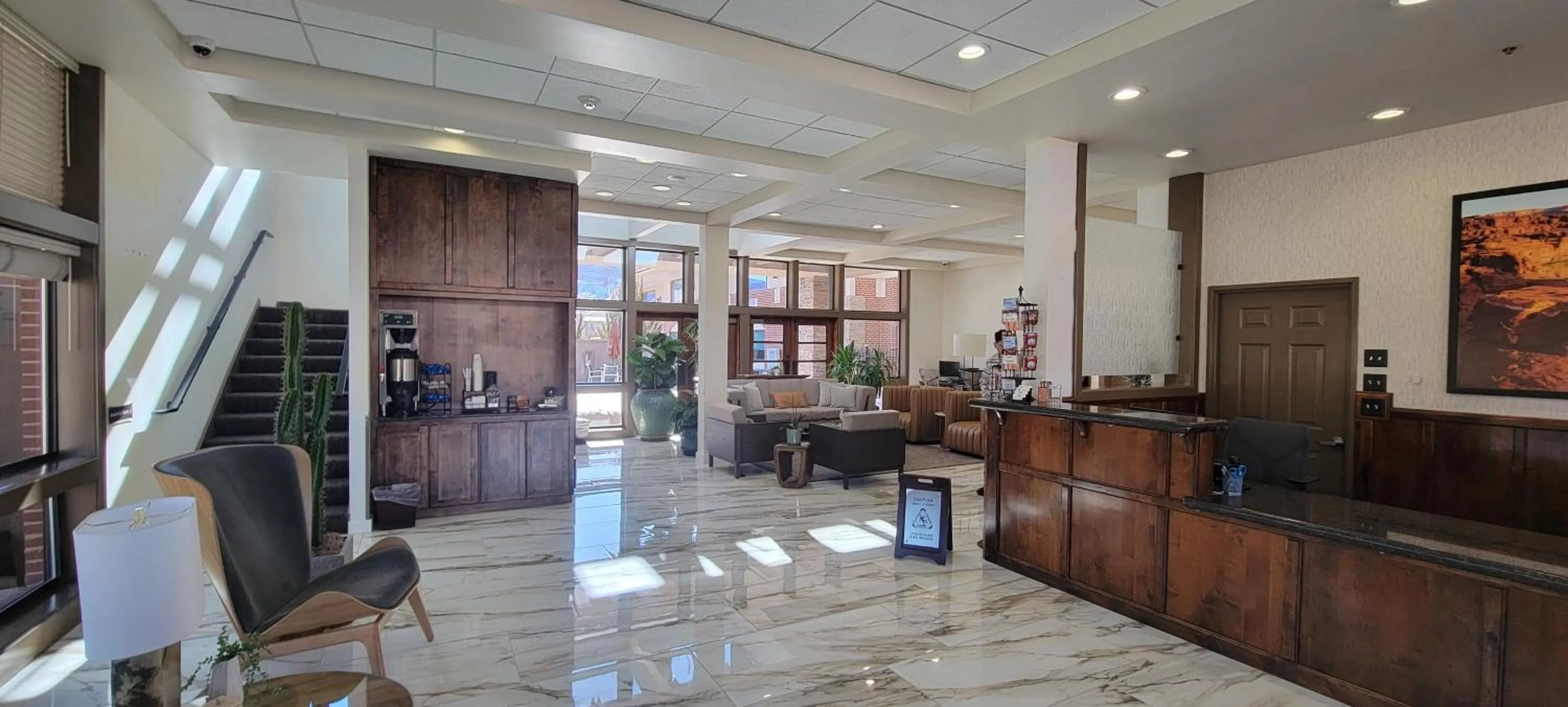 Lobby or reception in Best Western Plus Canyonlands Inn