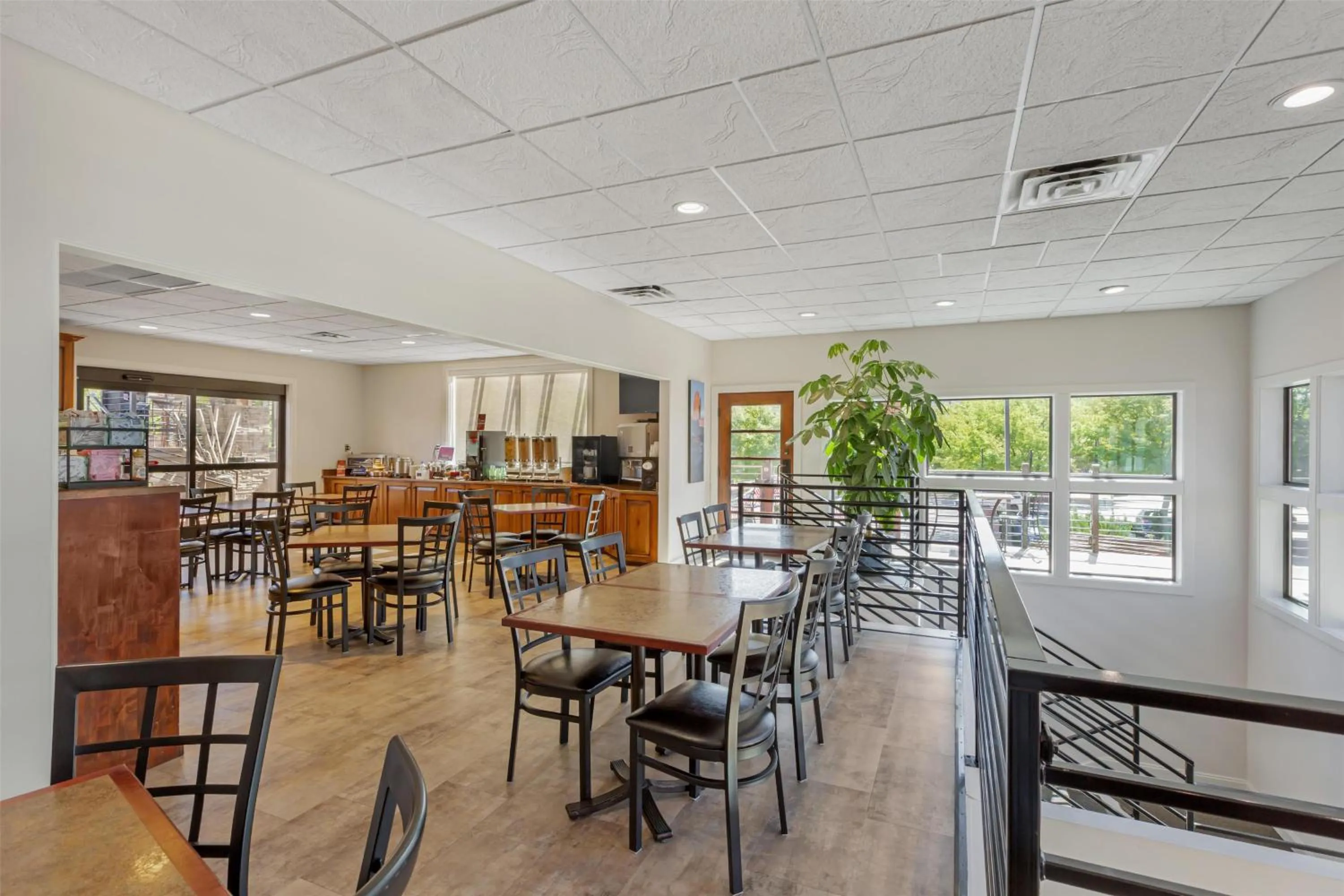 Breakfast in Best Western Plus Canyonlands Inn