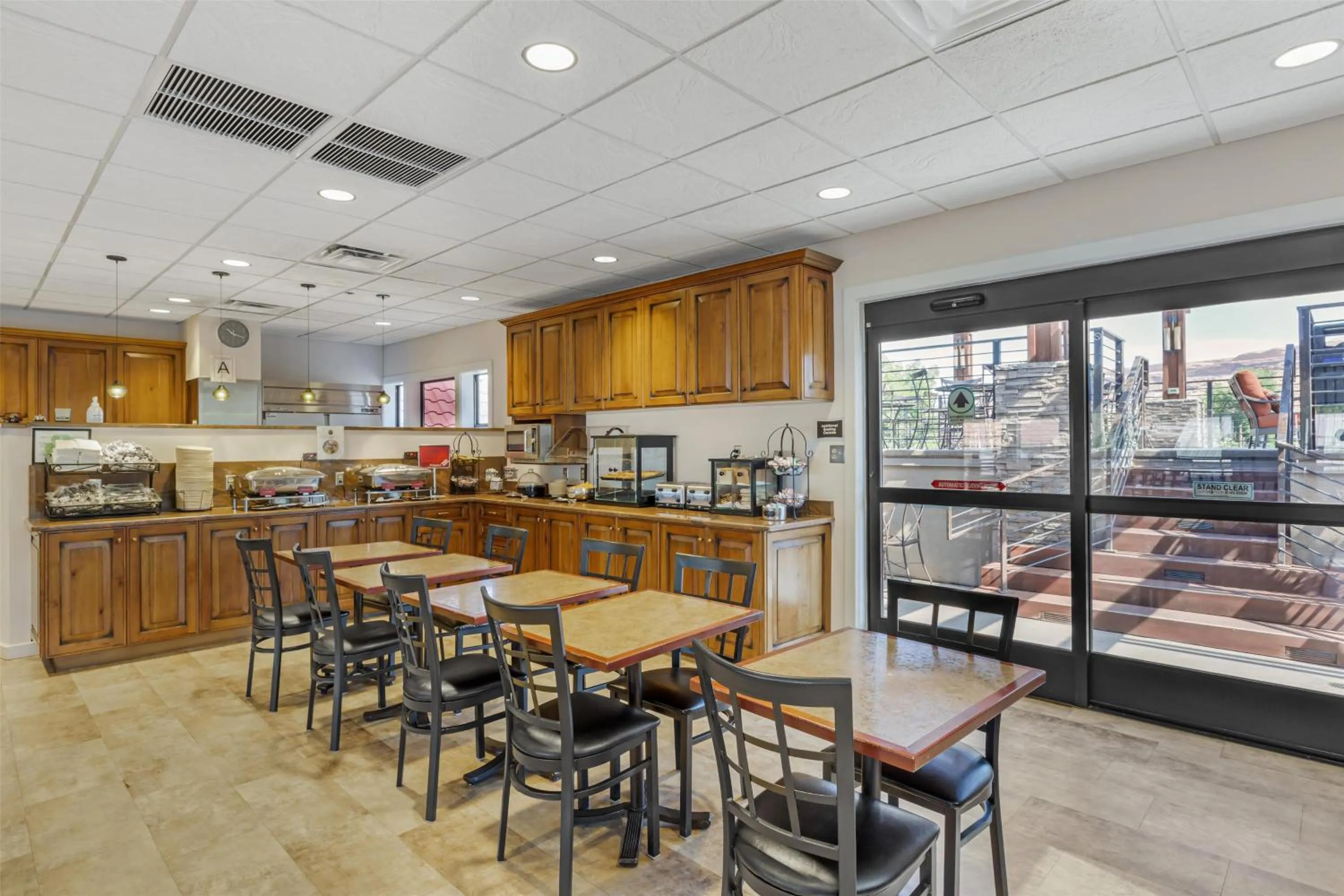 Breakfast in Best Western Plus Canyonlands Inn