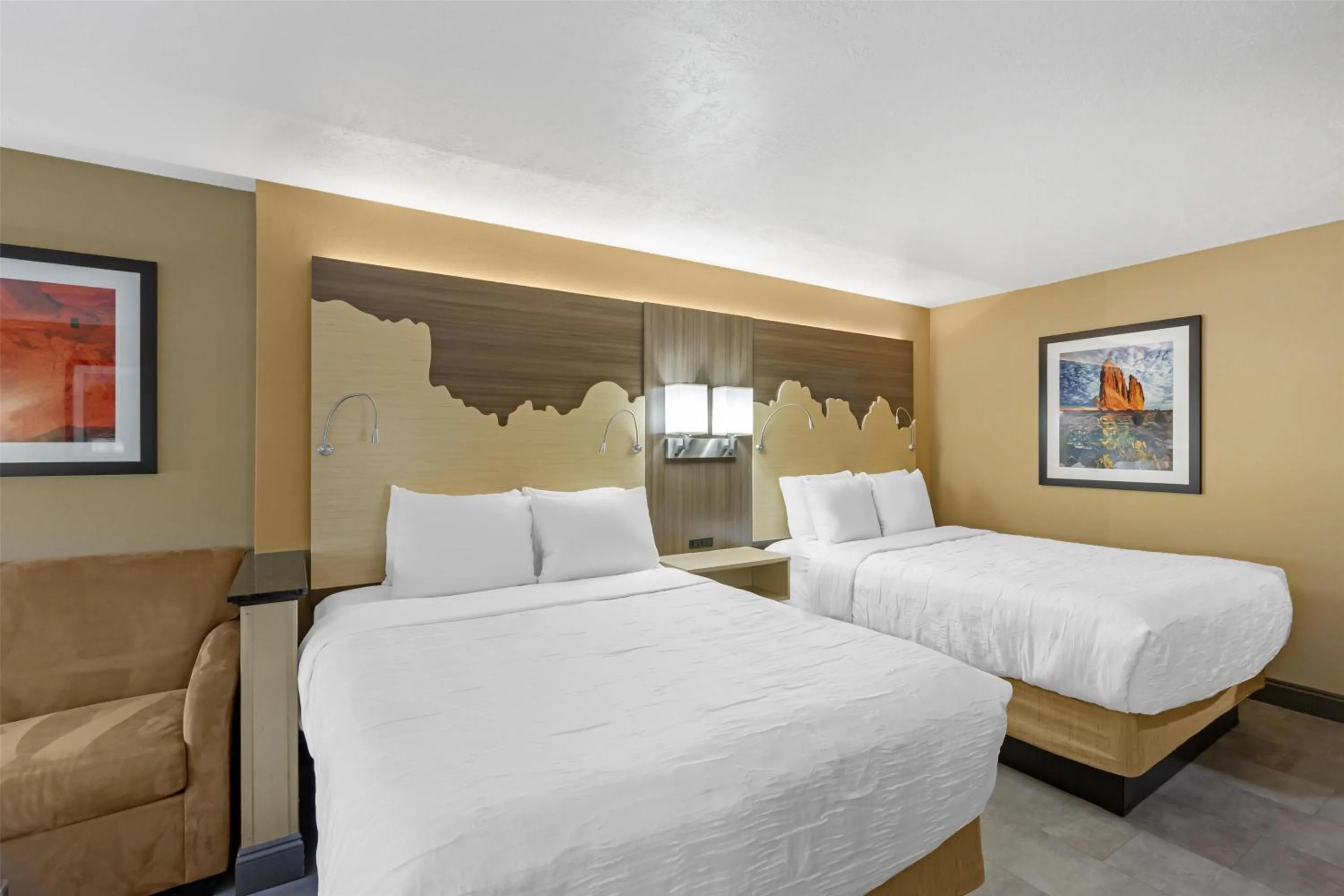 Photo of the whole room, Bed in Best Western Plus Canyonlands Inn