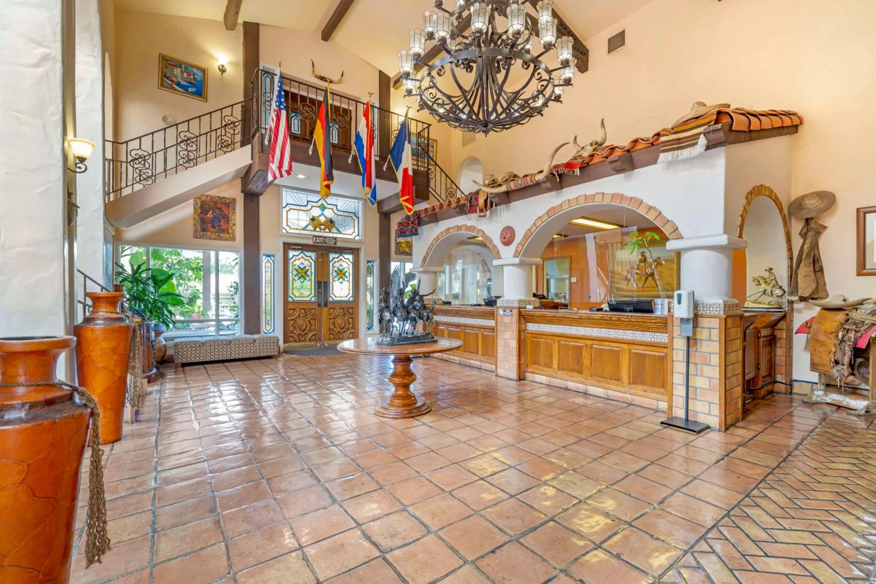 Lobby or reception in Best Western Casa Grande Inn