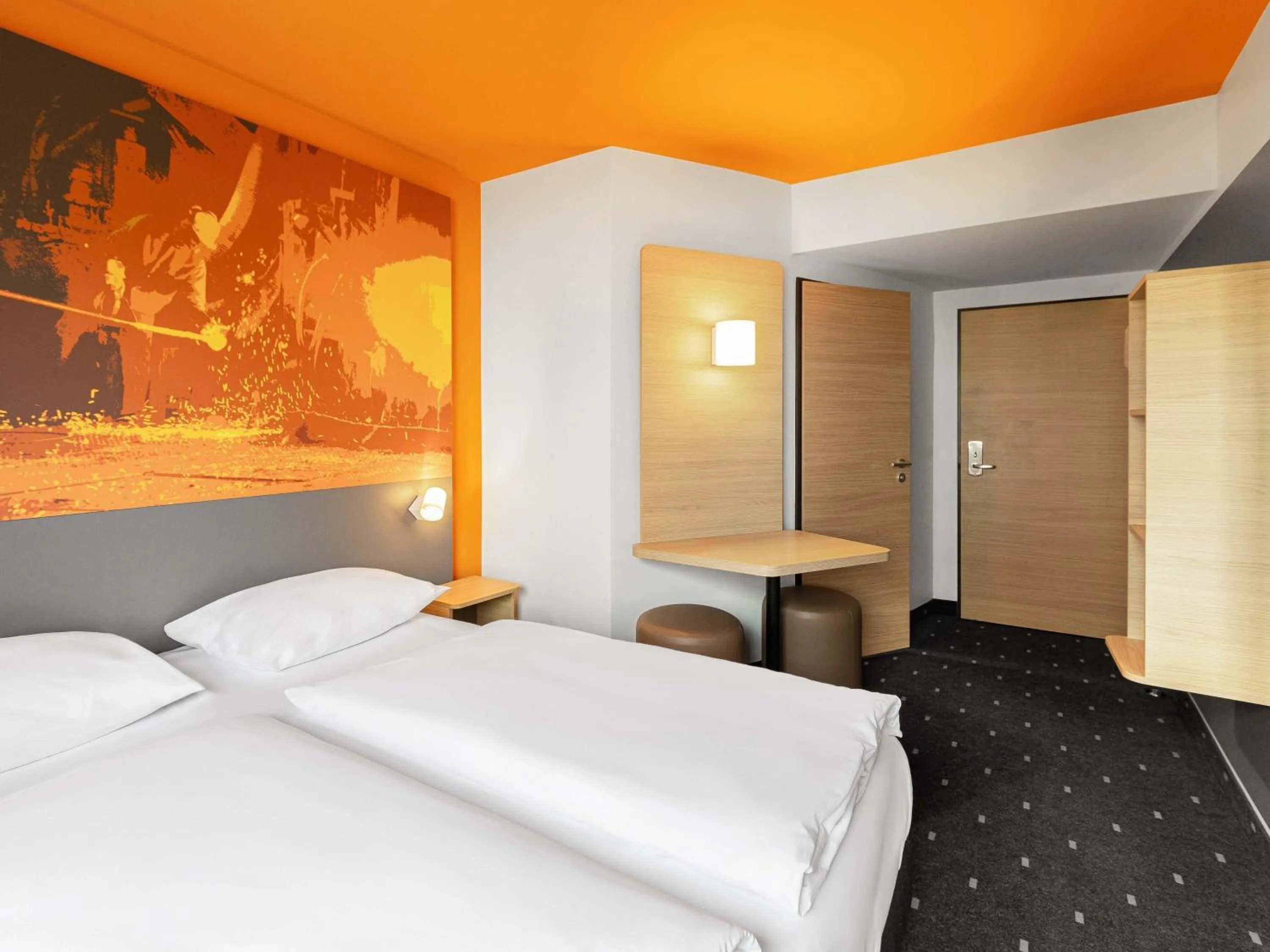 Photo of the whole room, Bed in B&B Hotel Essen-City