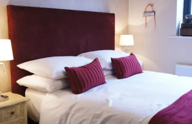 Double Room in The Bull at Great Totham Limited Double Room in The Bull at Great Totham Limited