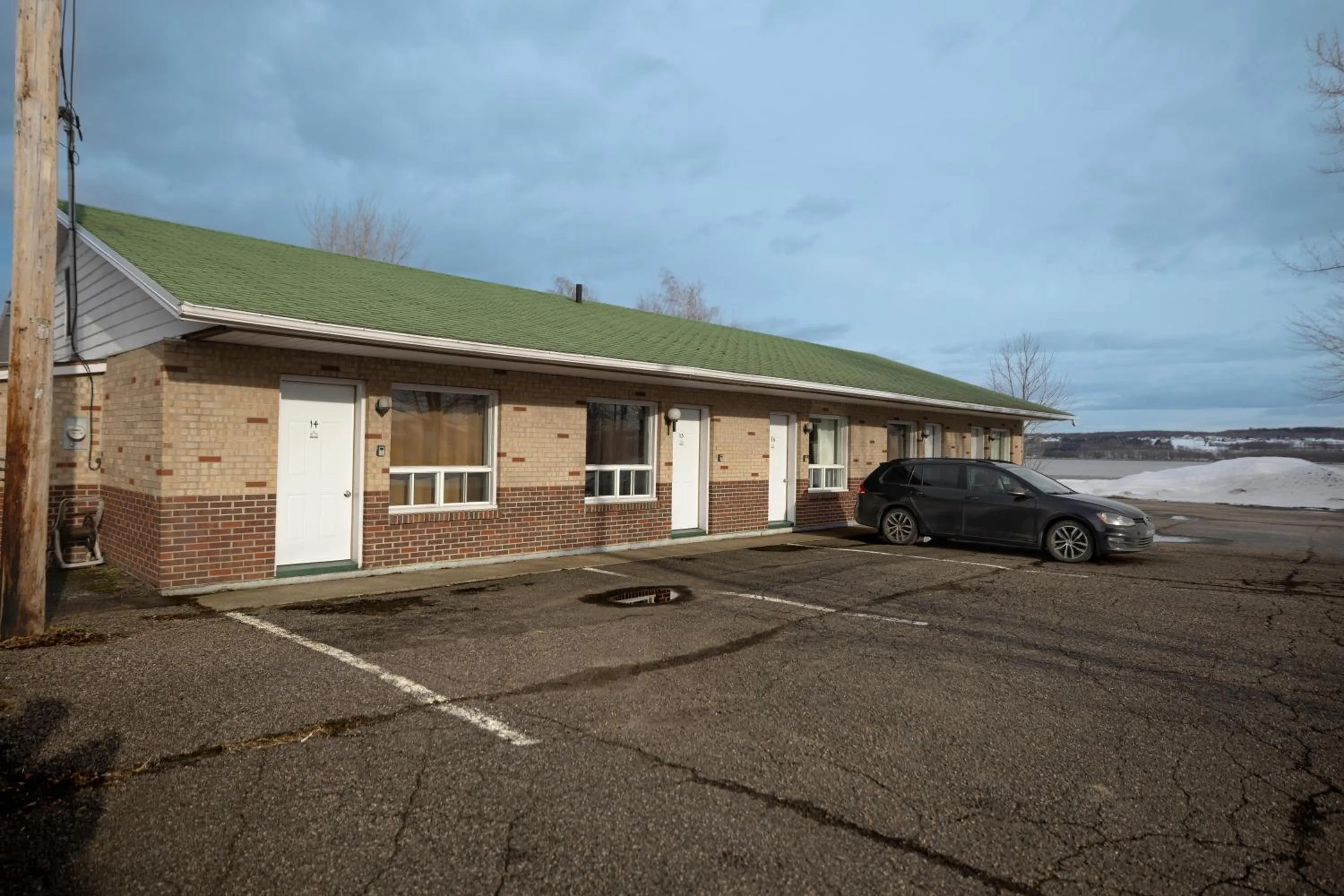 Property building in Motel Deblois