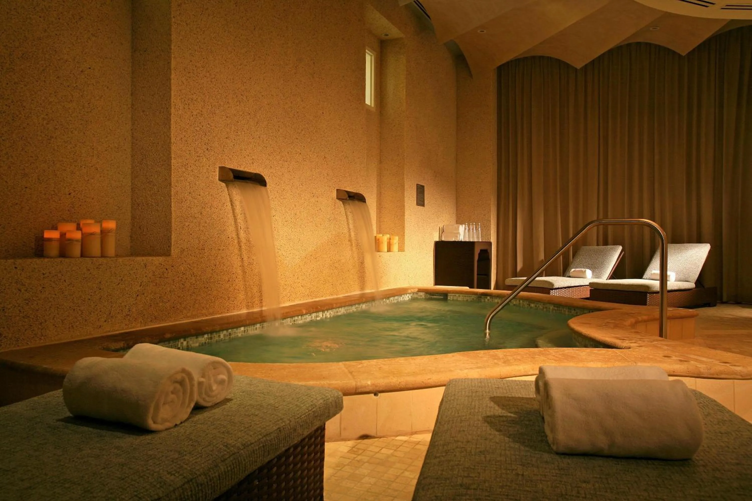 Spa and wellness centre/facilities in Sandpearl Resort Private Beach