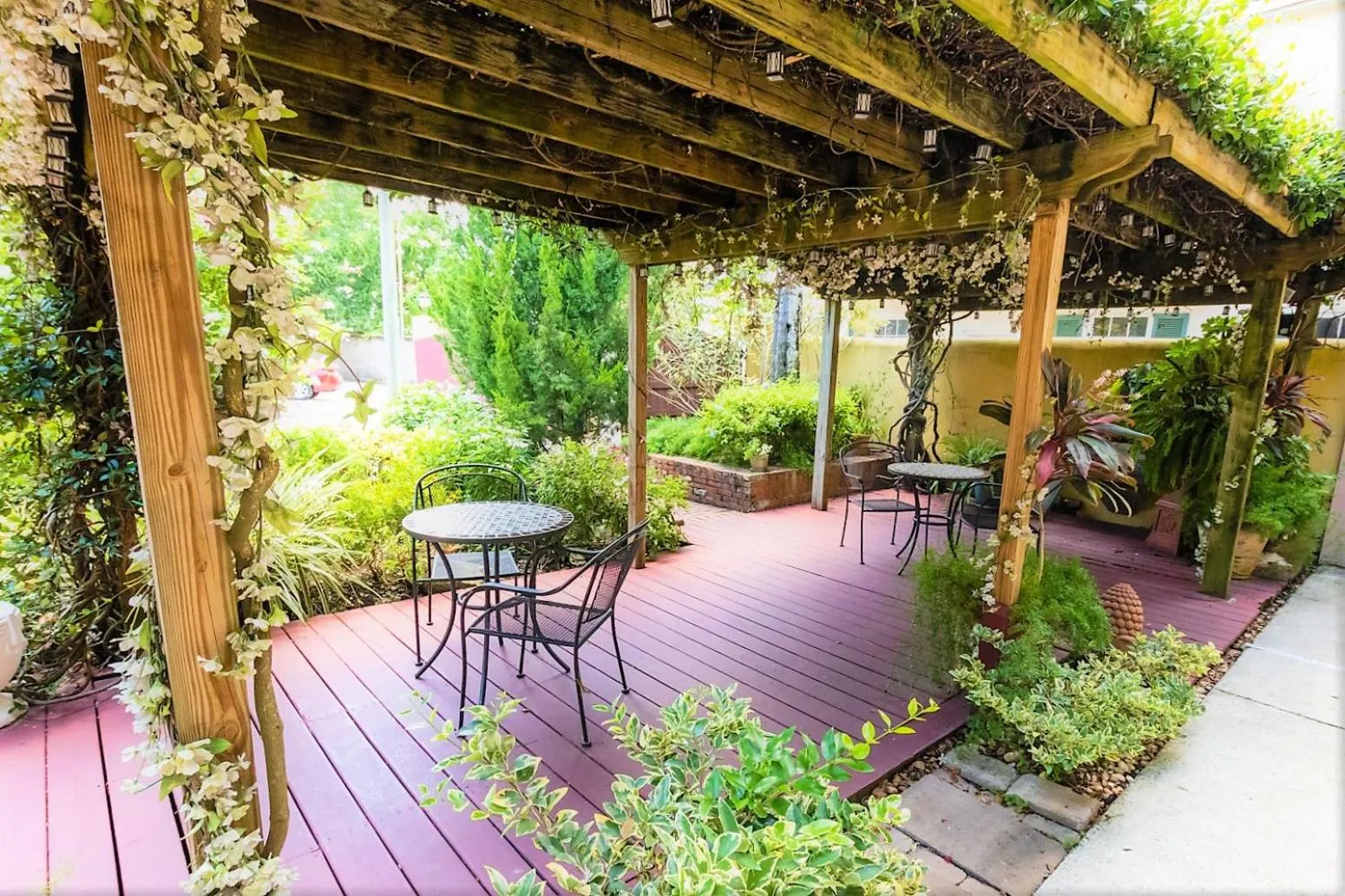 Patio in Casa De Solana Bed and Breakfast