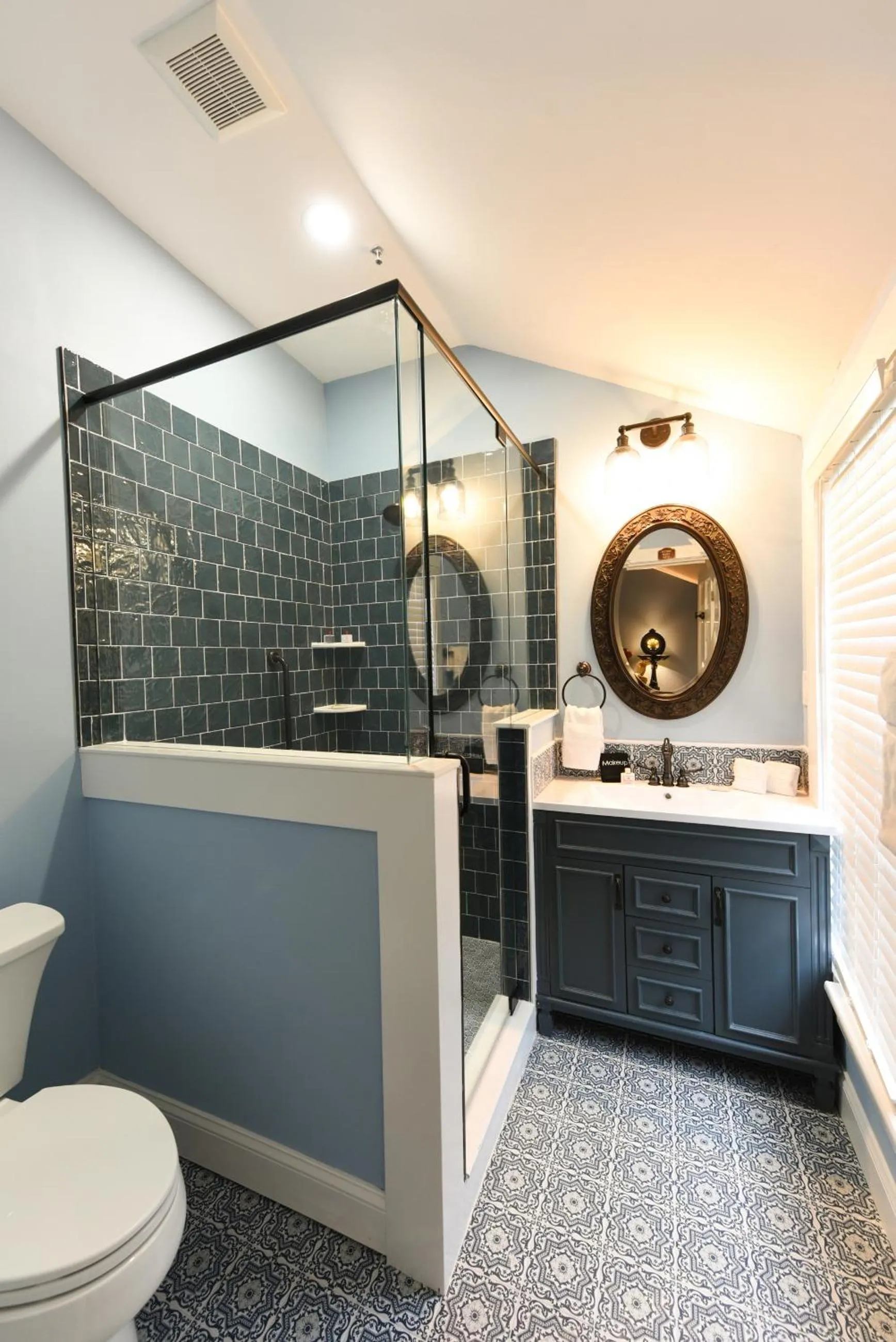 Bathroom in Casa De Solana Bed and Breakfast