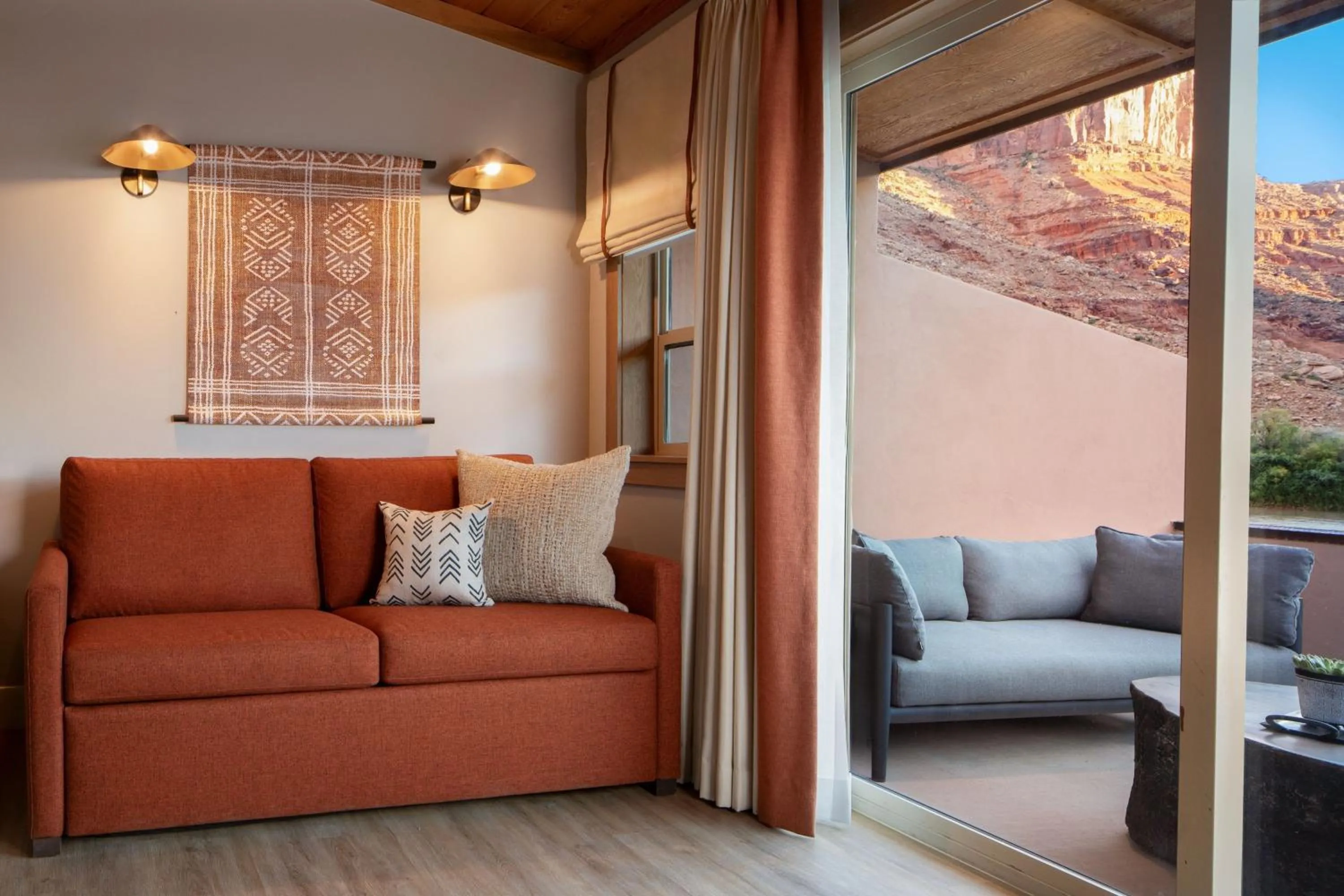 Photo of the whole room in Red Cliffs Lodge Moab