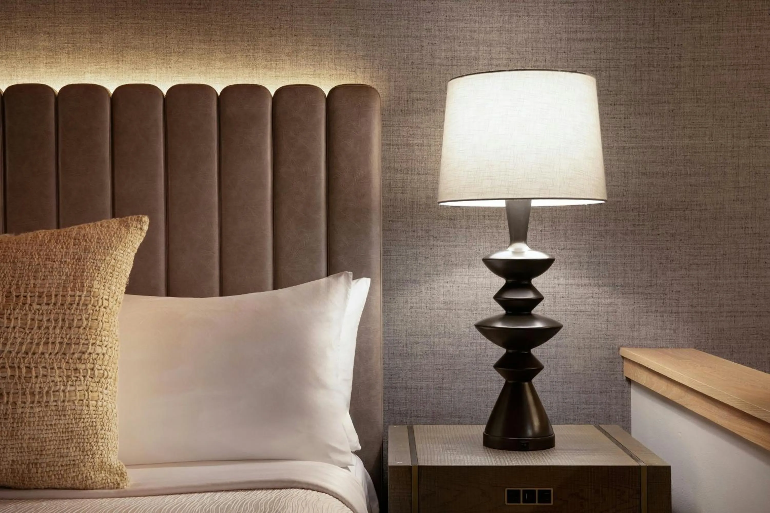 Photo of the whole room, Bed in Red Cliffs Lodge Moab