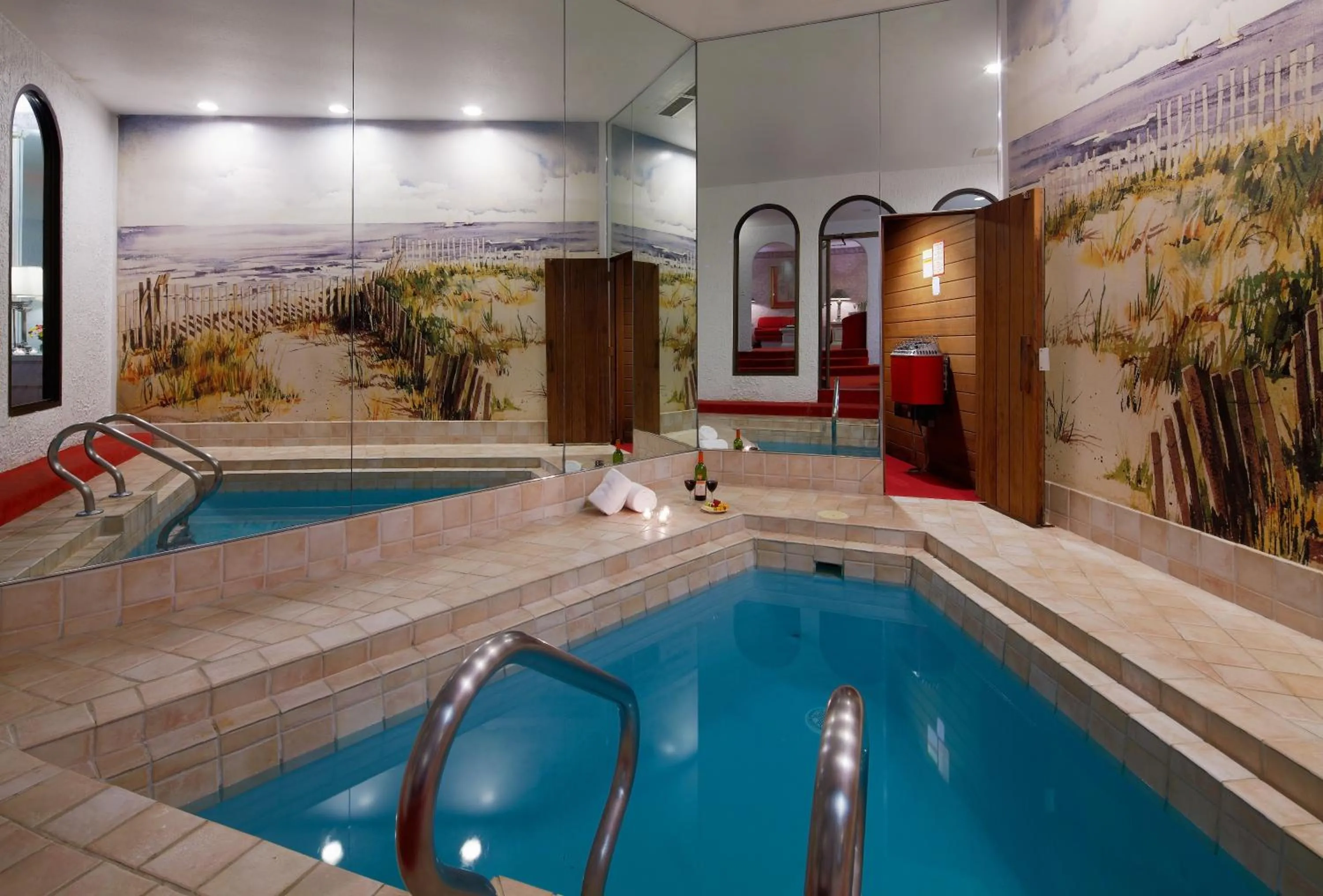 Swimming pool in Cove Haven Resort