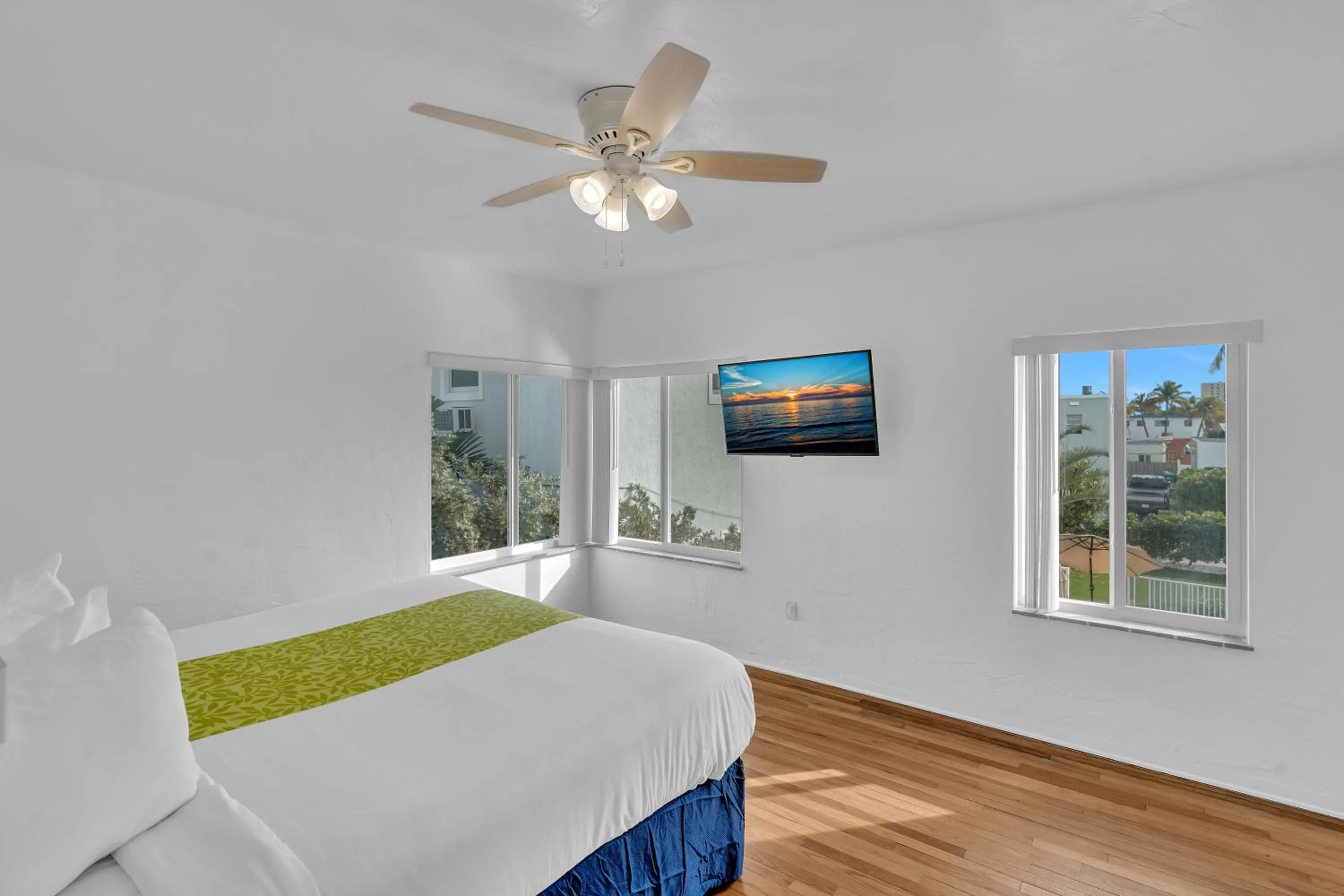 Bed in Silver Spray Motel