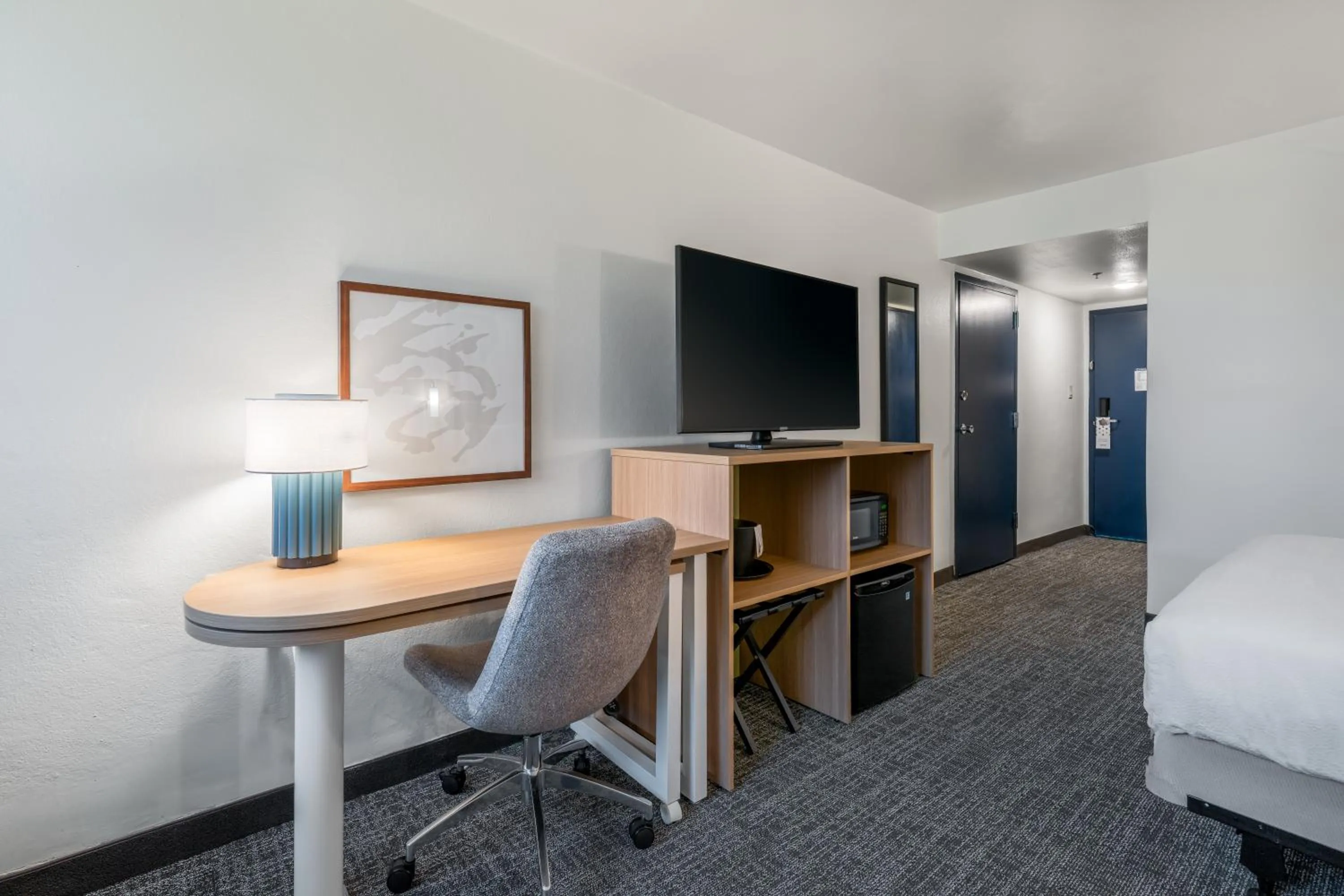 Bedroom, Bed in Spark by Hilton Ponce