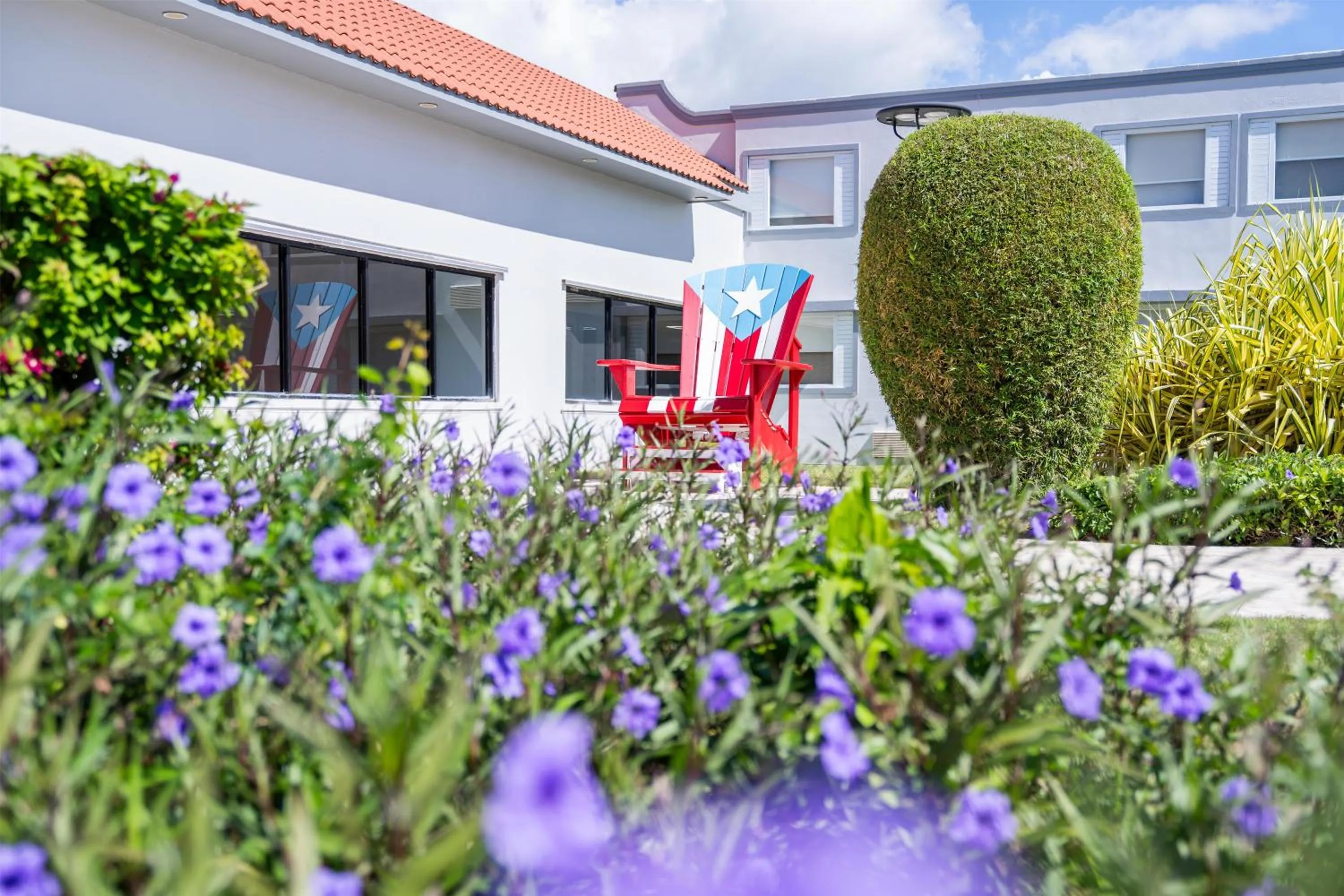 Property building in Spark by Hilton Ponce