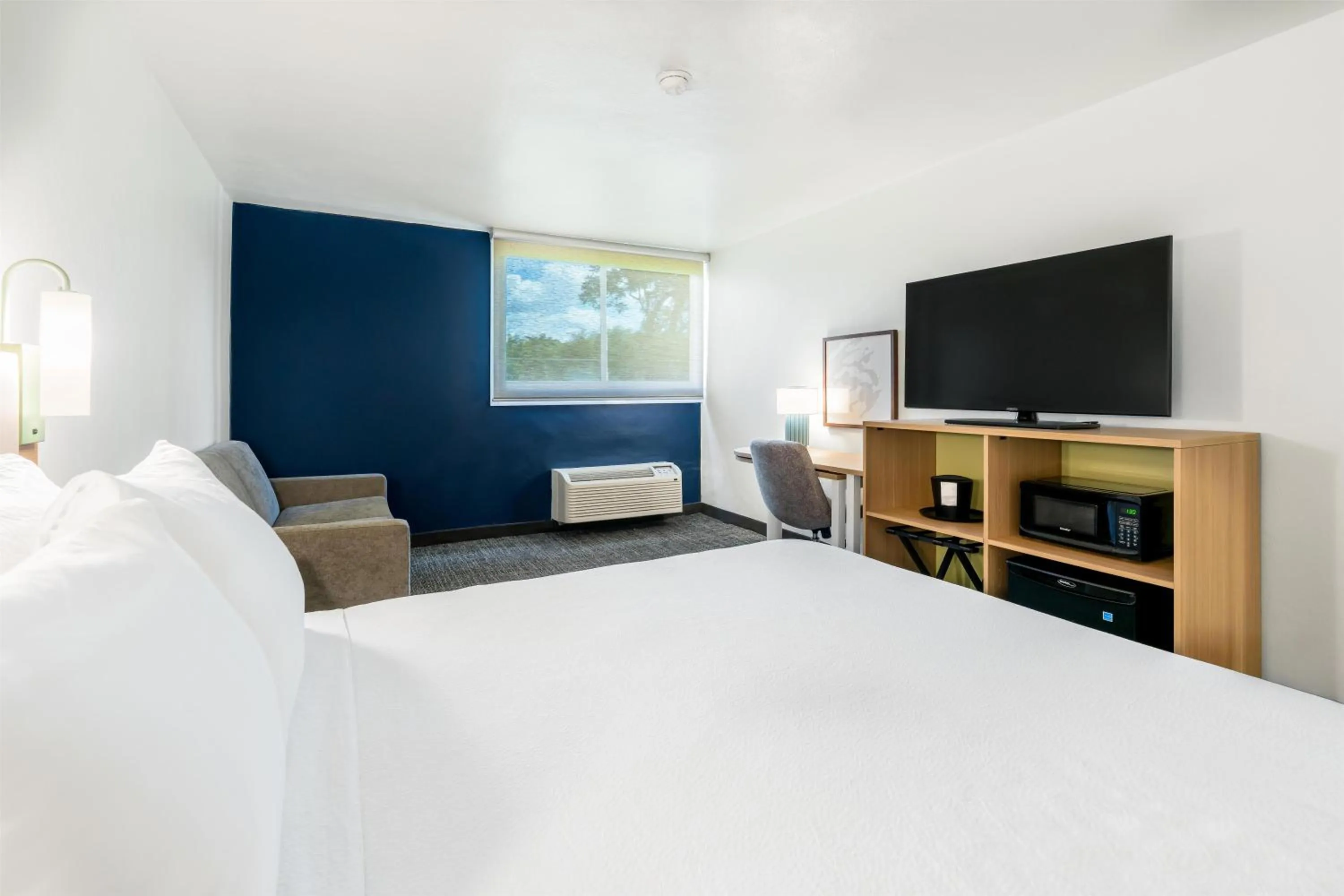 Bed in Spark by Hilton Ponce