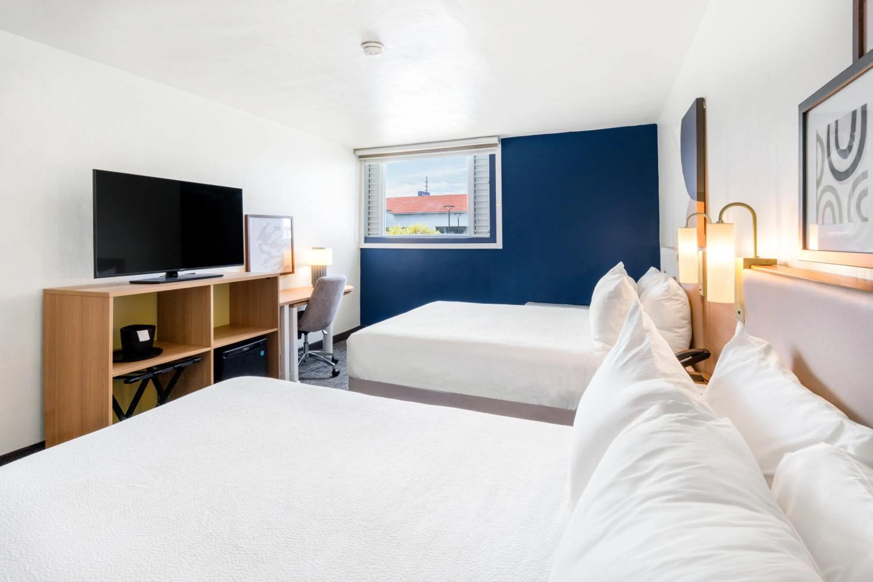 Bed in Spark by Hilton Ponce