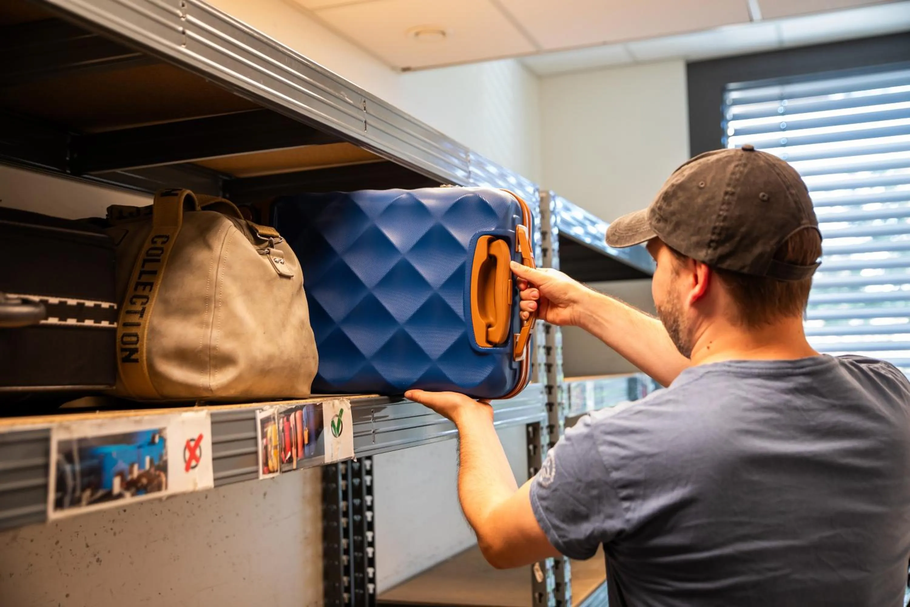 locker in MEININGER Hotel Berlin Tiergarten