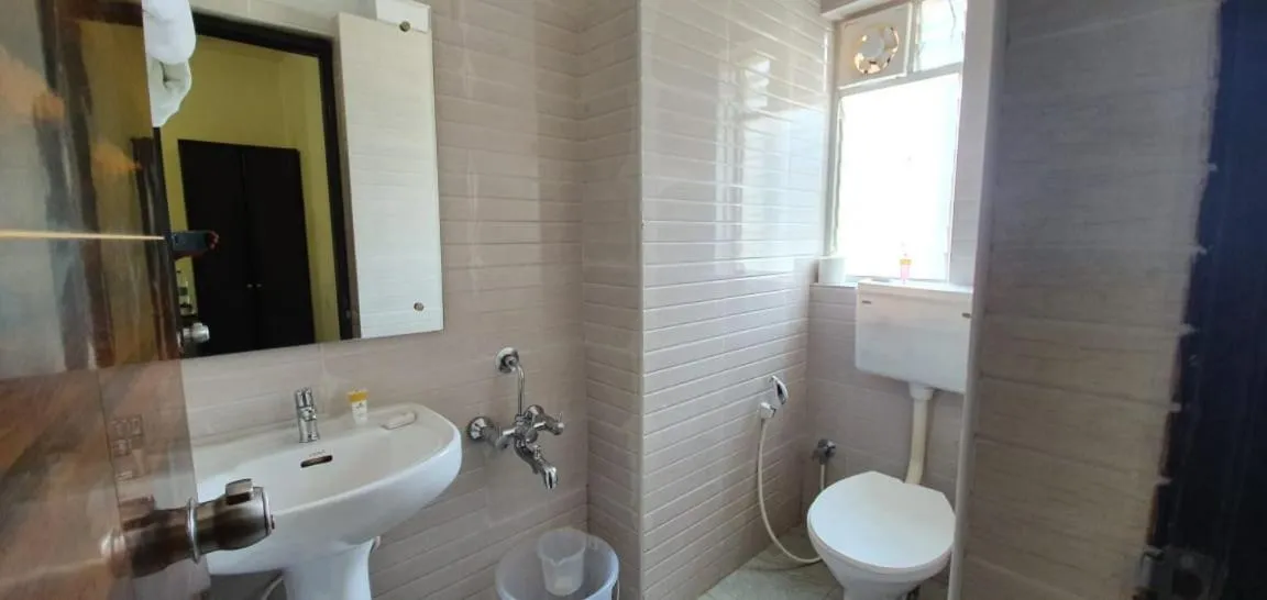 Toilet in Daffodil Delight - Manyata Tech Park