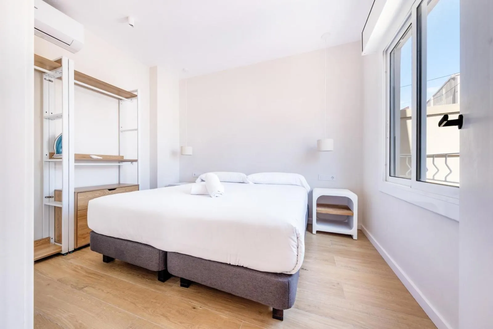 Bedroom, Bed in AinB Barcelona Sants Apartments