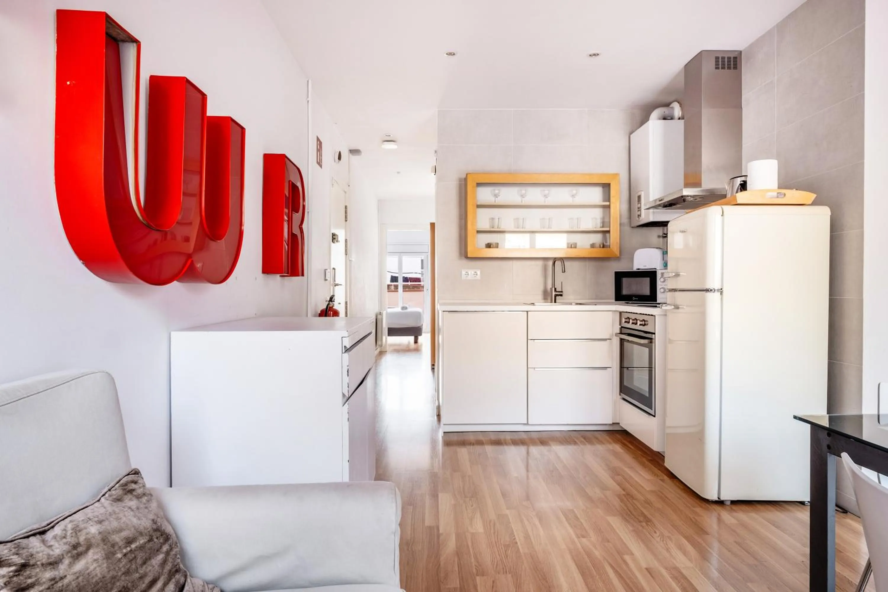 Kitchen or kitchenette in AinB Barcelona Sants Apartments