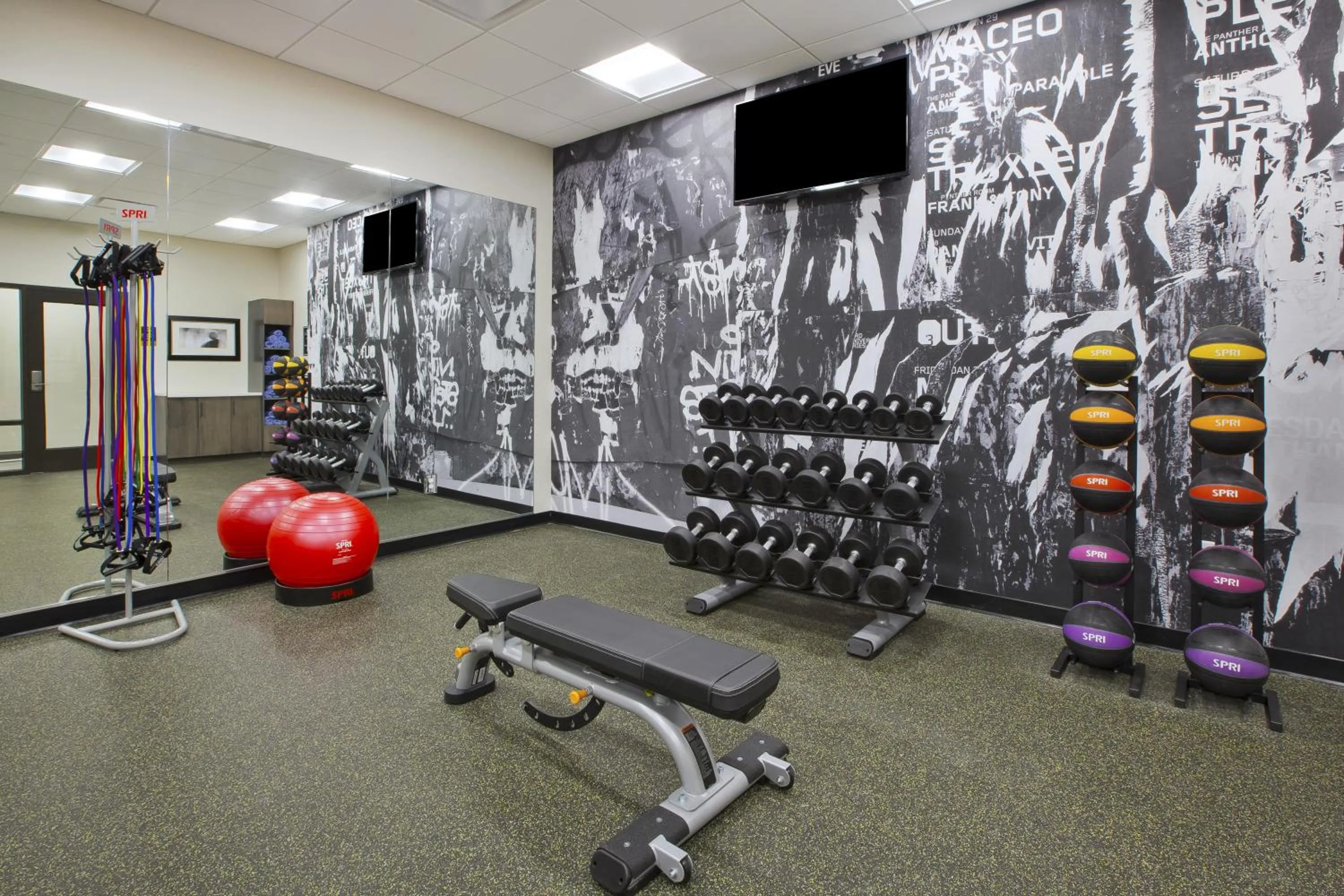 Fitness centre/facilities in Best Western Plus Cranberry-Pittsburgh North