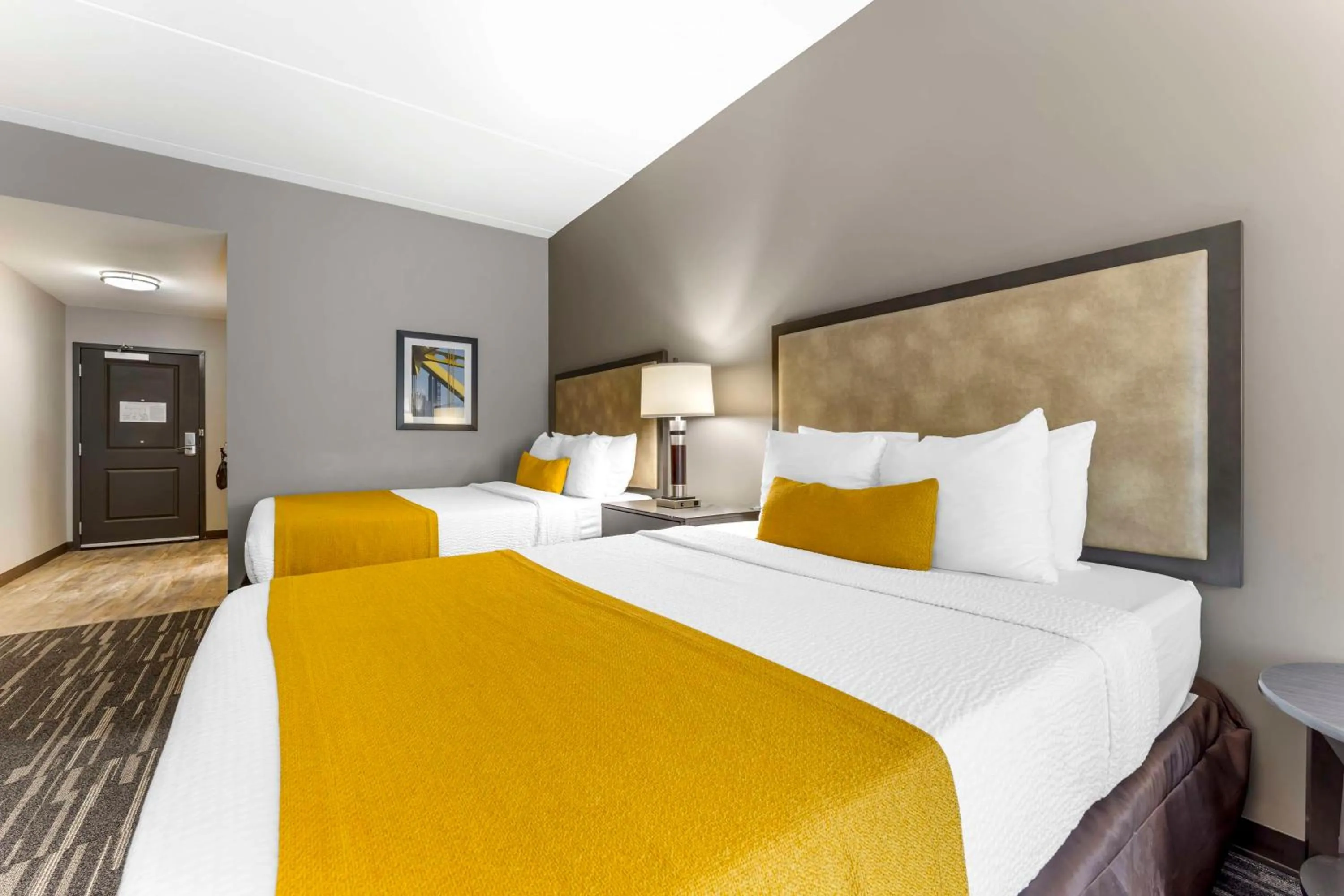 Bedroom, Bed in Best Western Plus Cranberry-Pittsburgh North