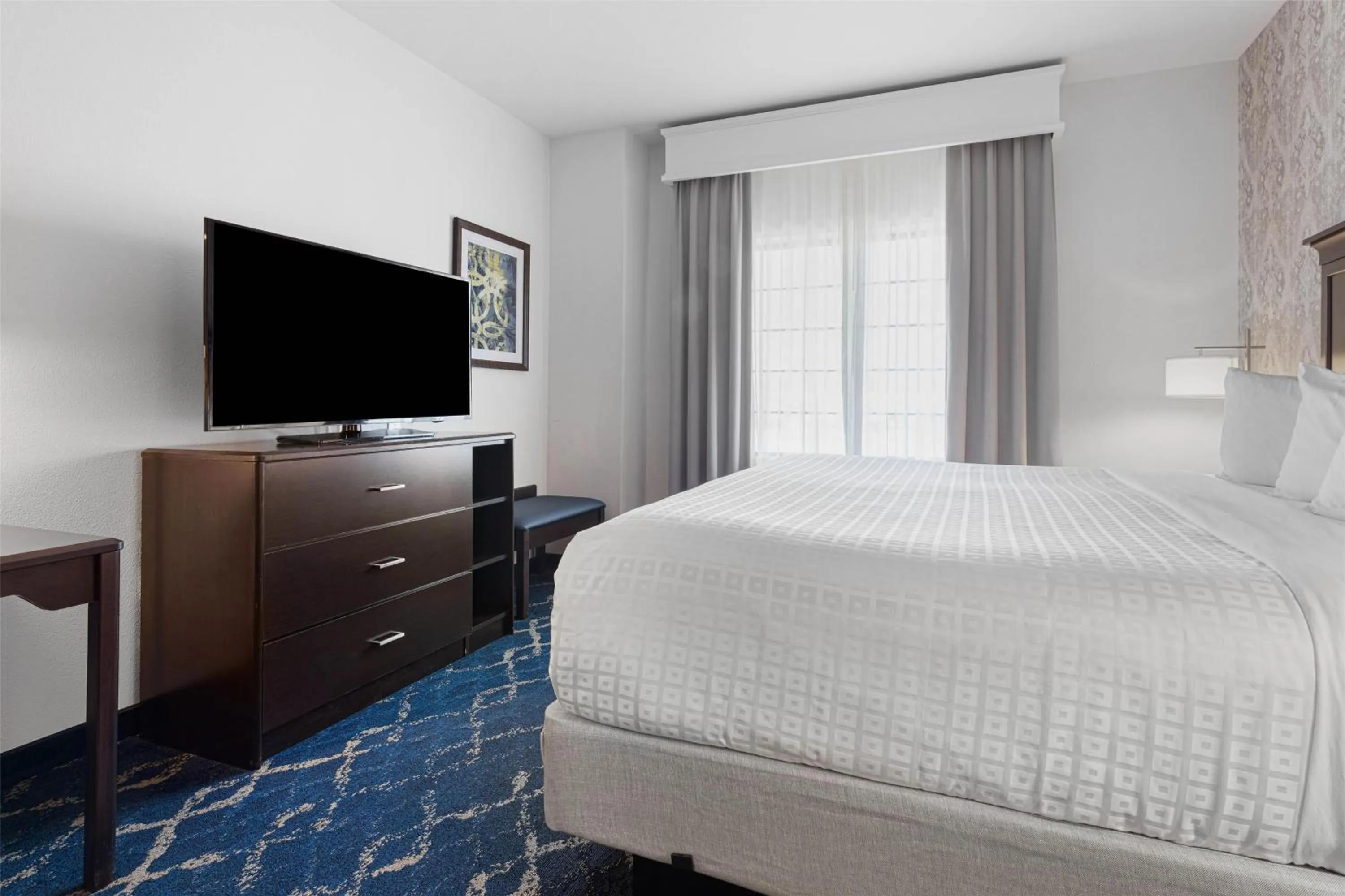 Photo of the whole room, Bed in Best Western Plus New Richmond Inn & Suites