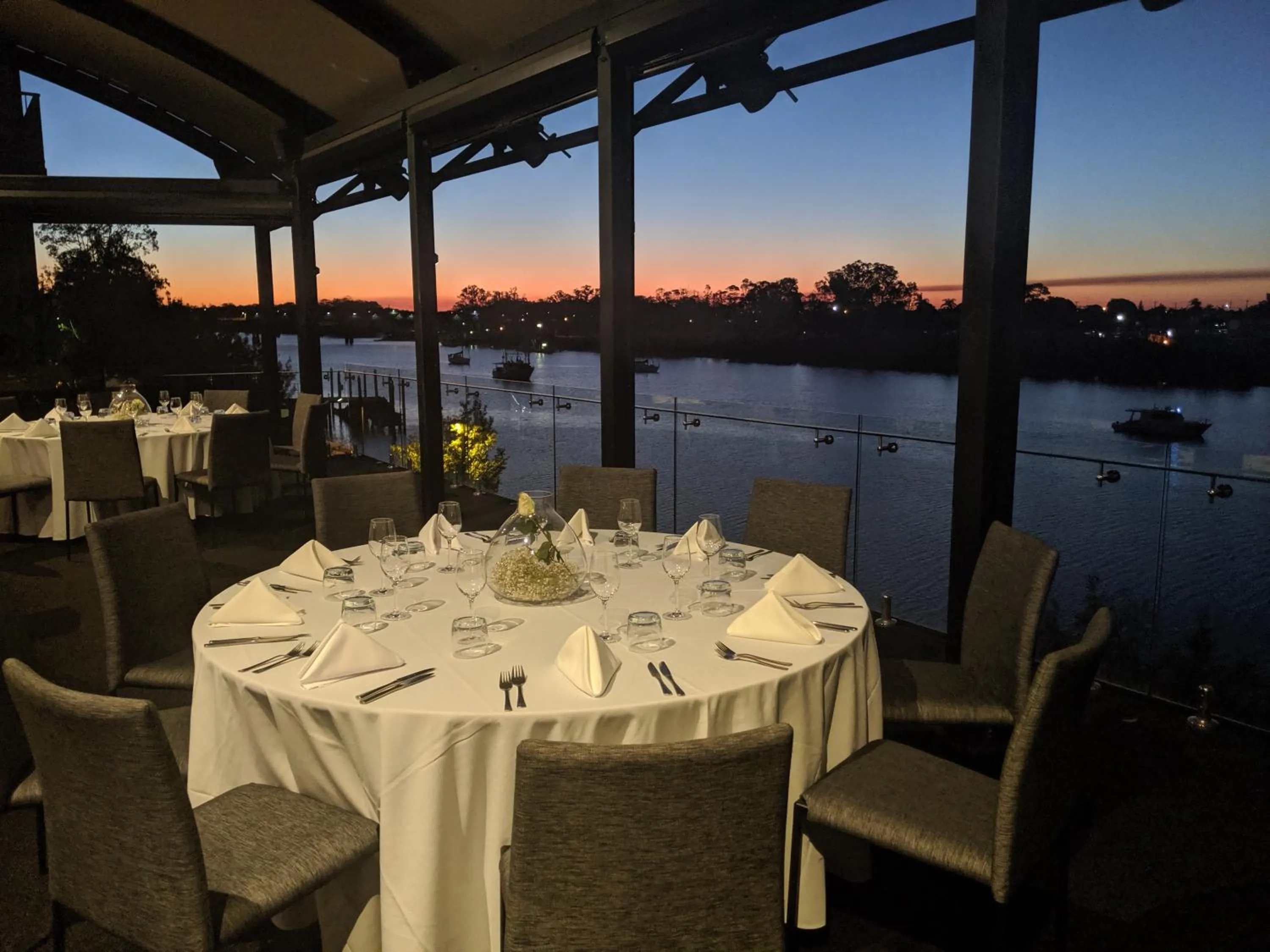 Banquet/Function facilities in Burnett Riverside Hotel