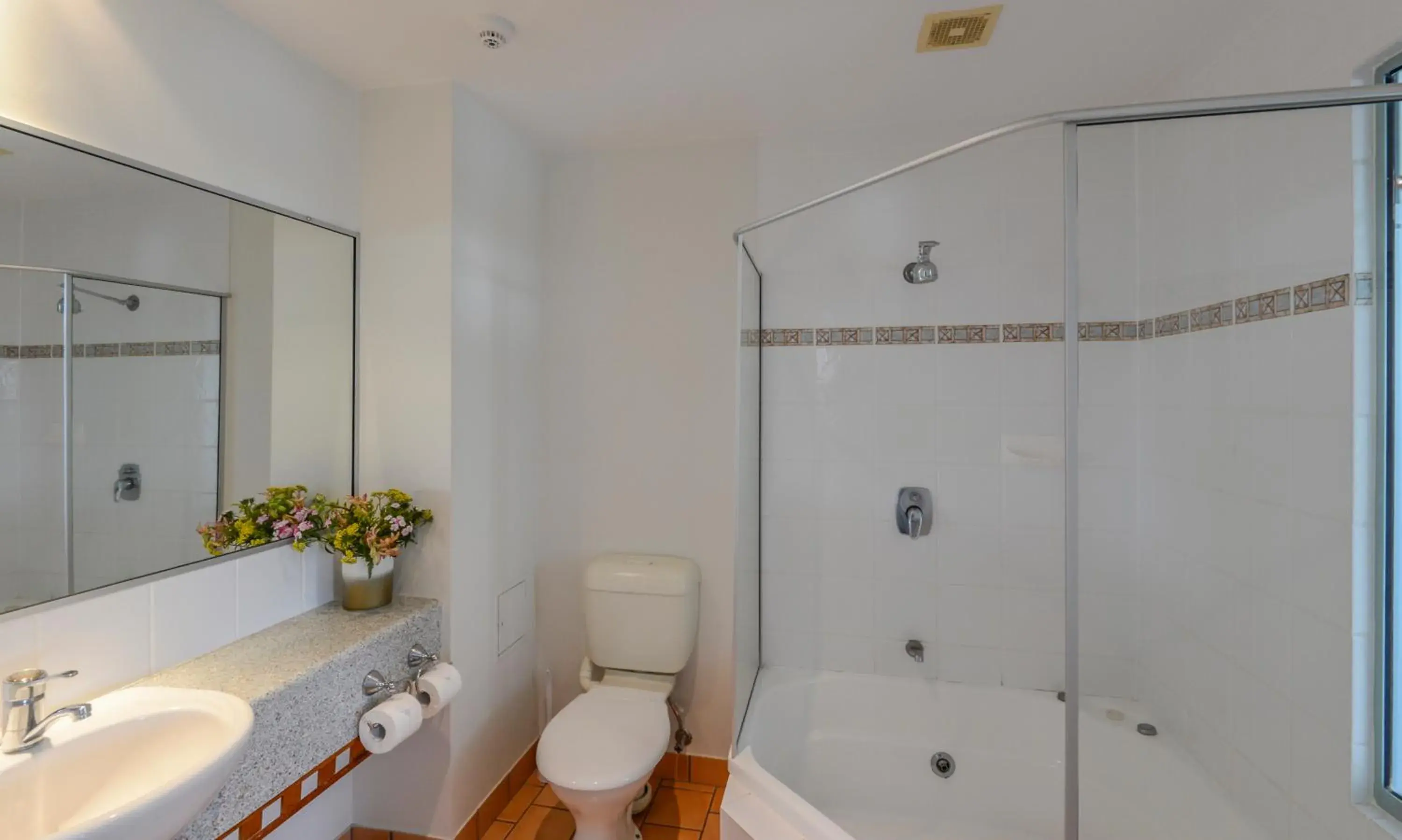 Riverview King in Burnett Riverside Hotel Riverview King in Burnett Riverside Hotel