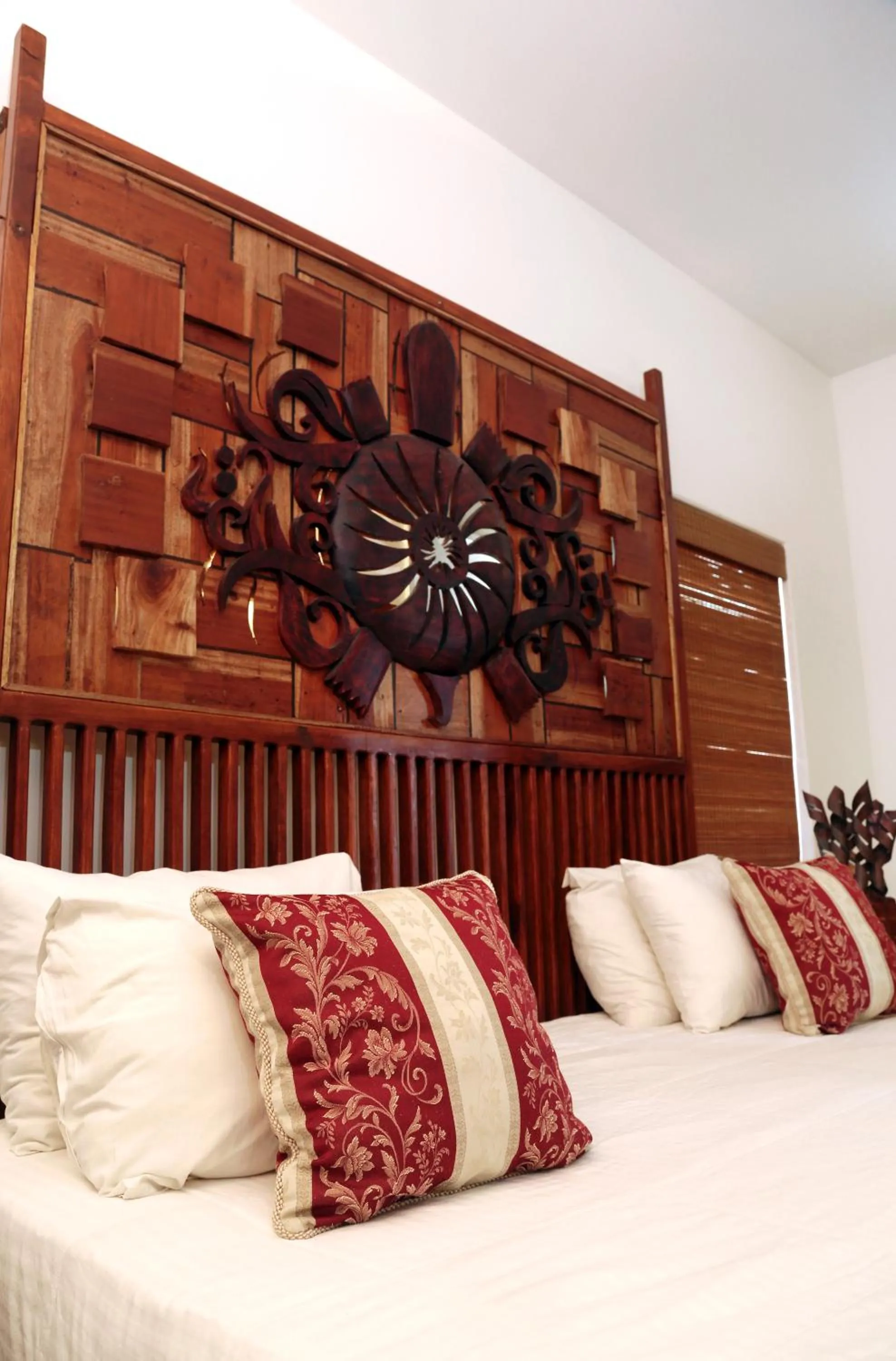 Bed in Turtle Bay Boutique Hotel