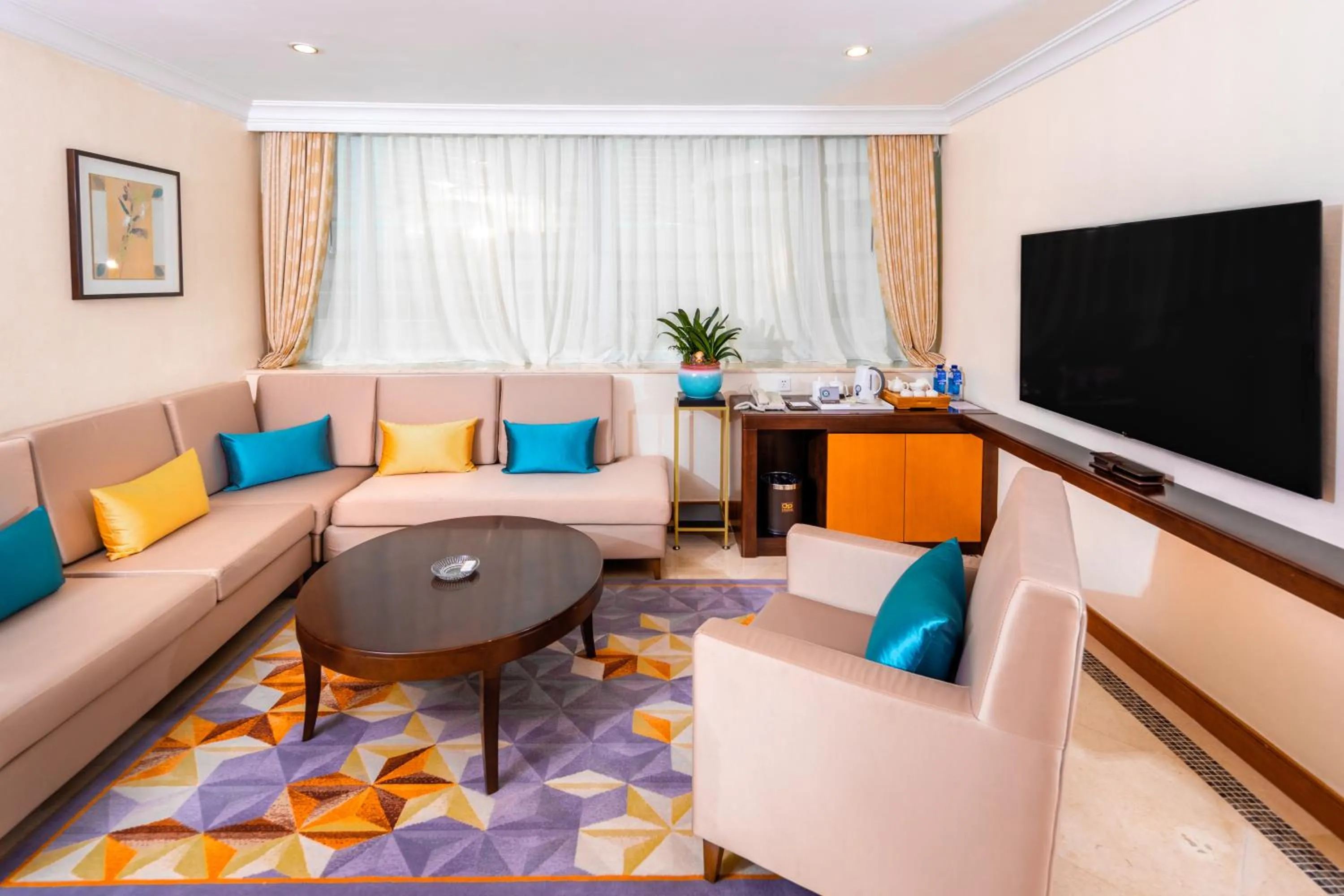 Living room in China Mayors Plaza