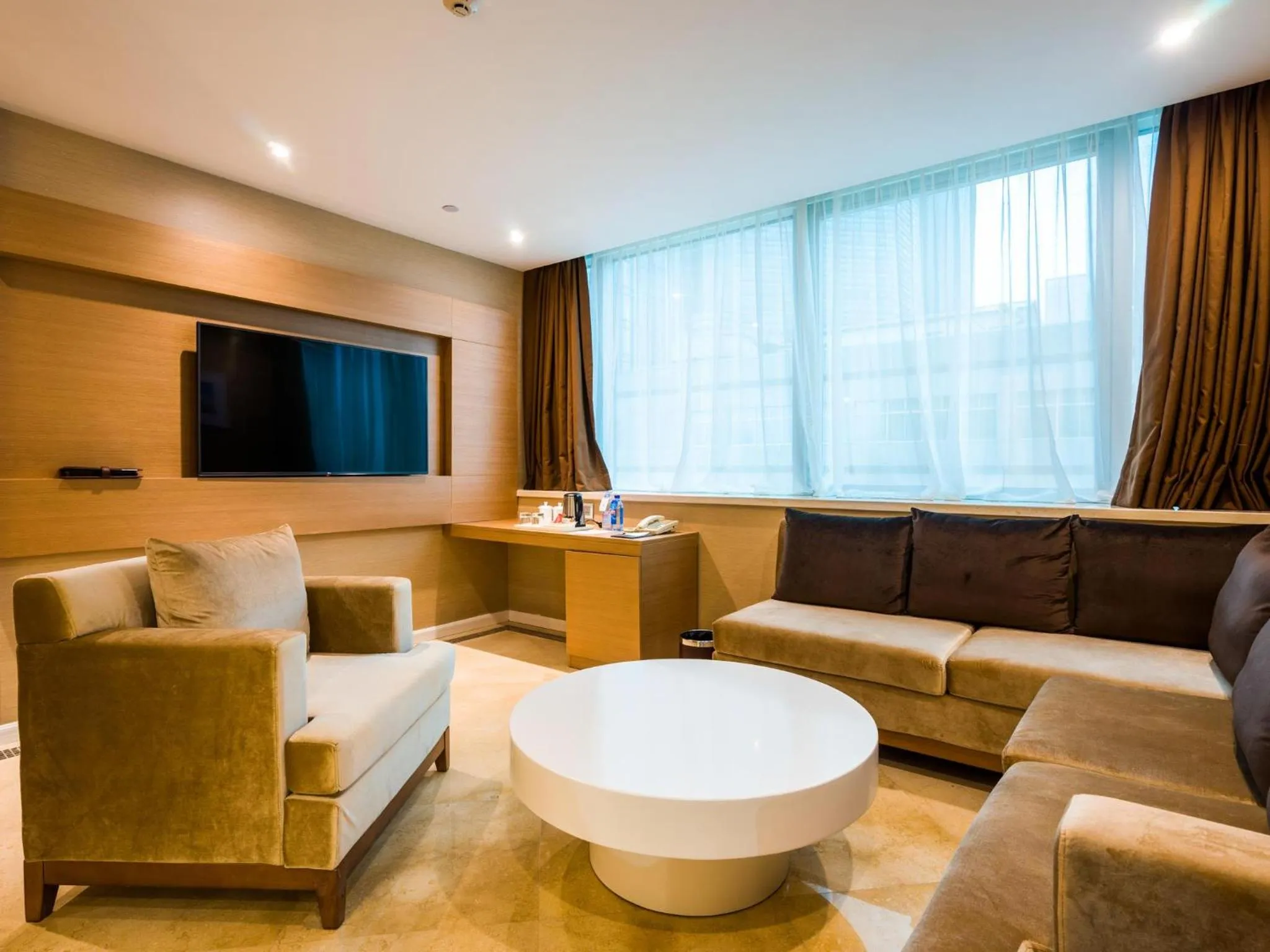 bunk bed in China Mayors Plaza