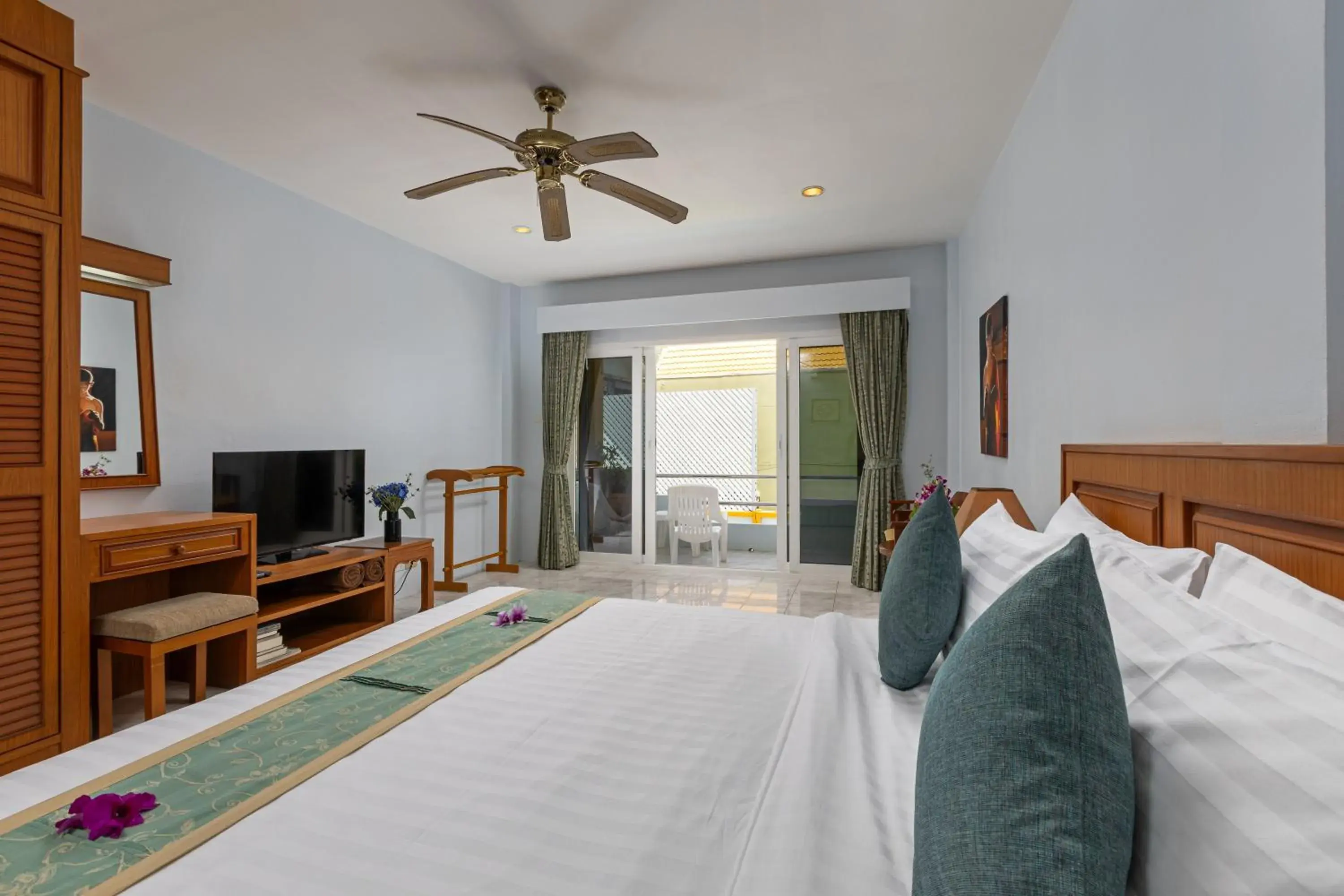 Superior Studio in Kamala Dreams Superior Studio in Kamala Dreams