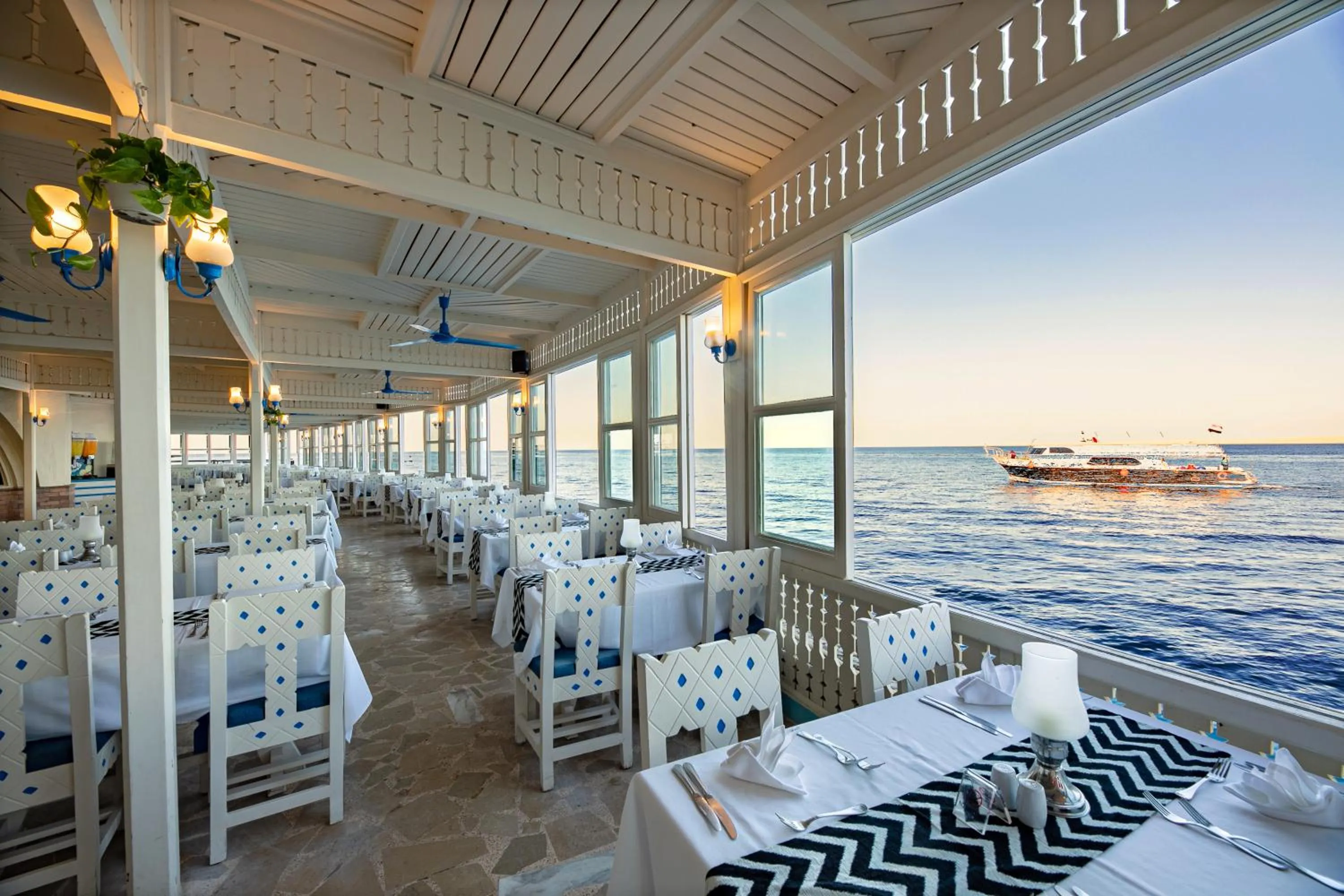 Restaurant/places to eat in Arabella Azur Resort