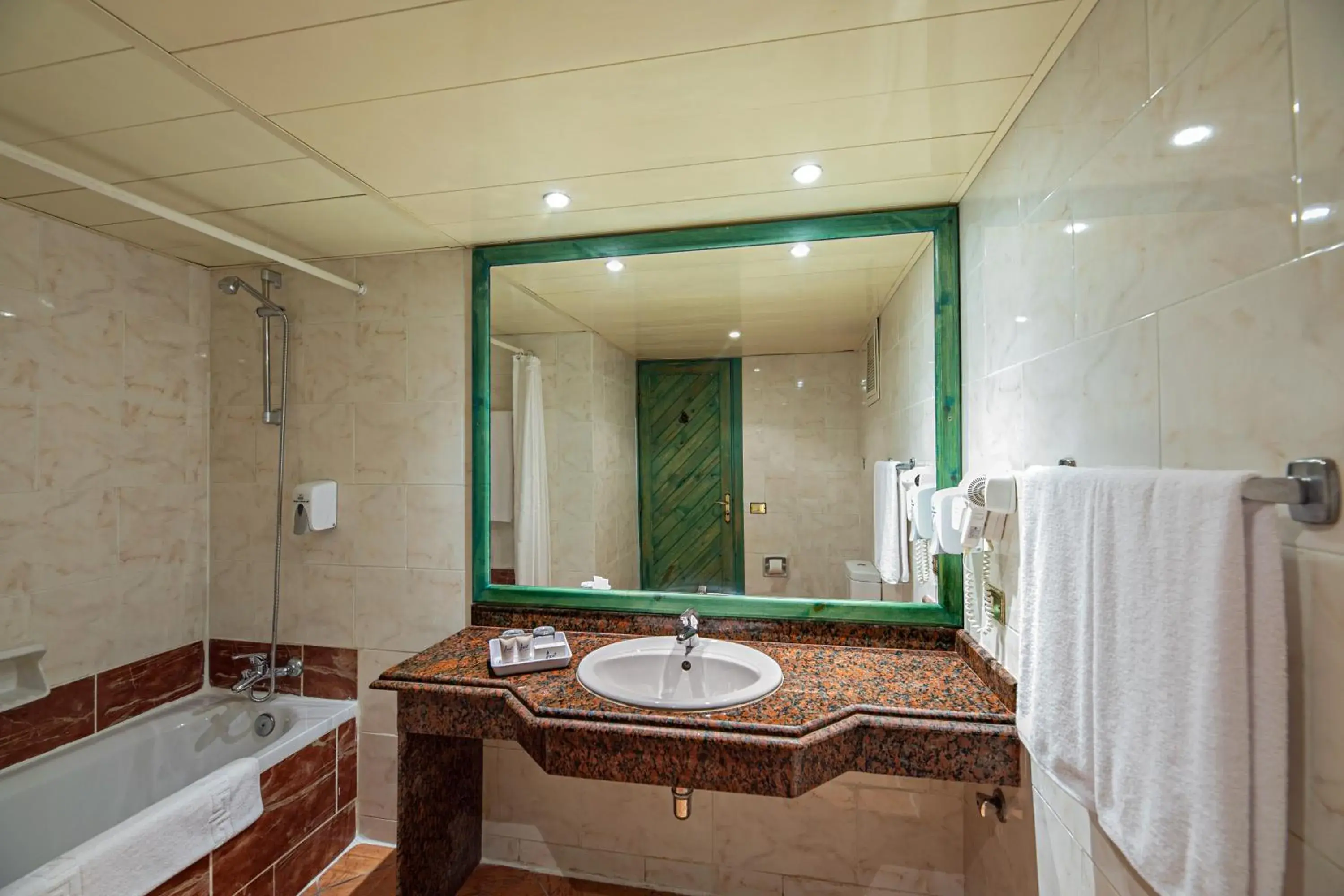 Azur Garden Room - single occupancy in Arabia Azur Resort Azur Garden Room - single occupancy in Arabia Azur Resort