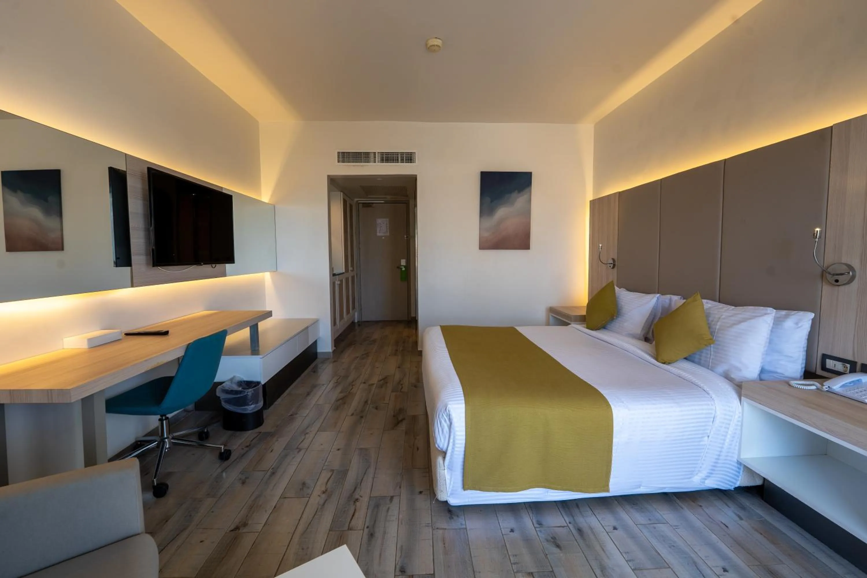 Bedroom, Bed in JAZ Palmariva Beach
