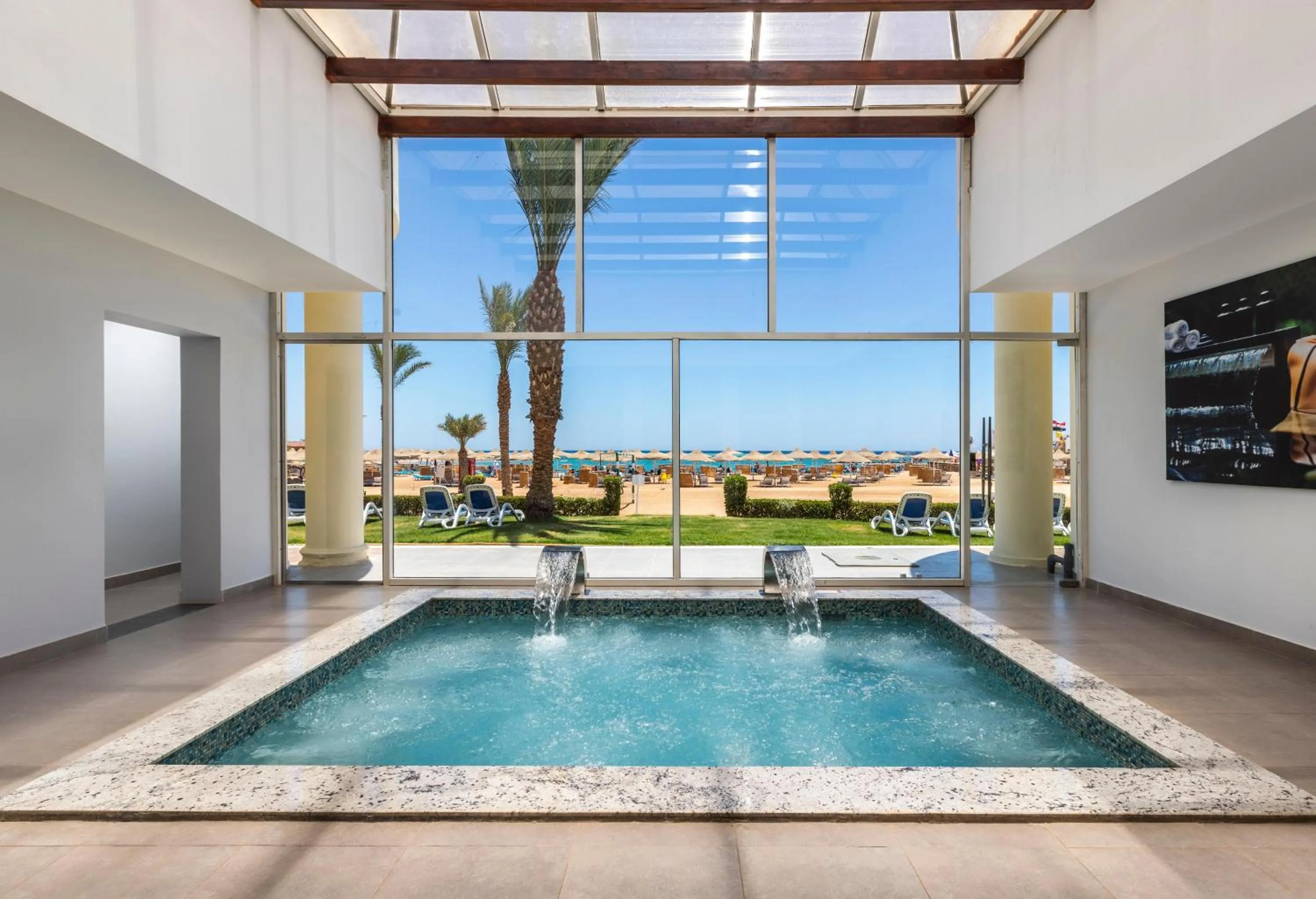 Swimming pool in JAZ Palmariva Beach