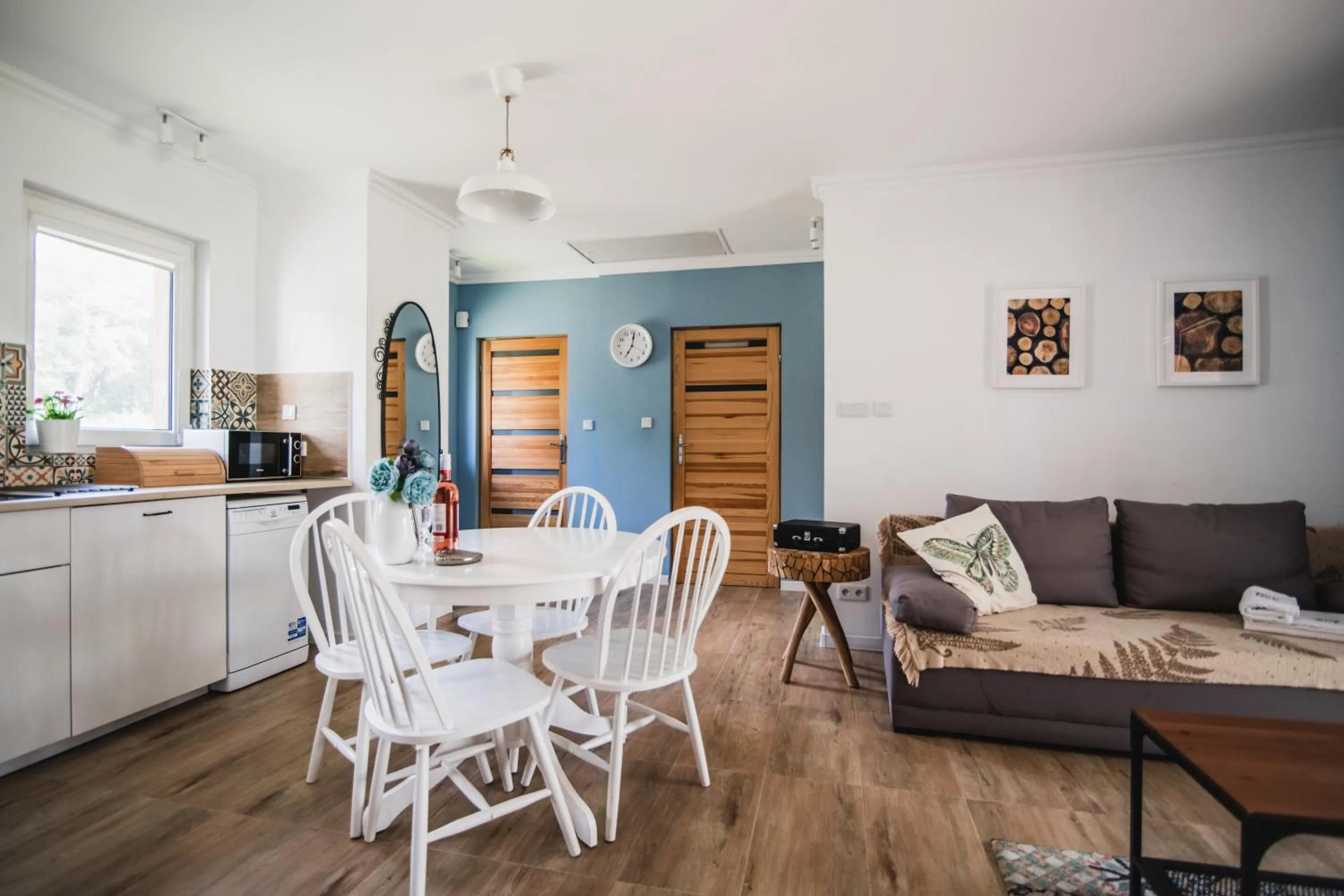 Kitchen or kitchenette in Zacisze,pl Domki Premium i Bungalowy Deluxe nad Jeziorem Łagowskim