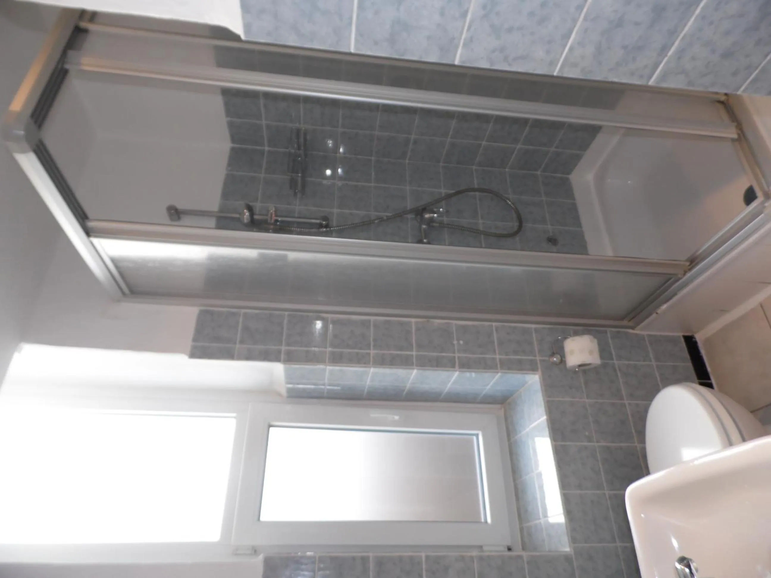 English Romance University