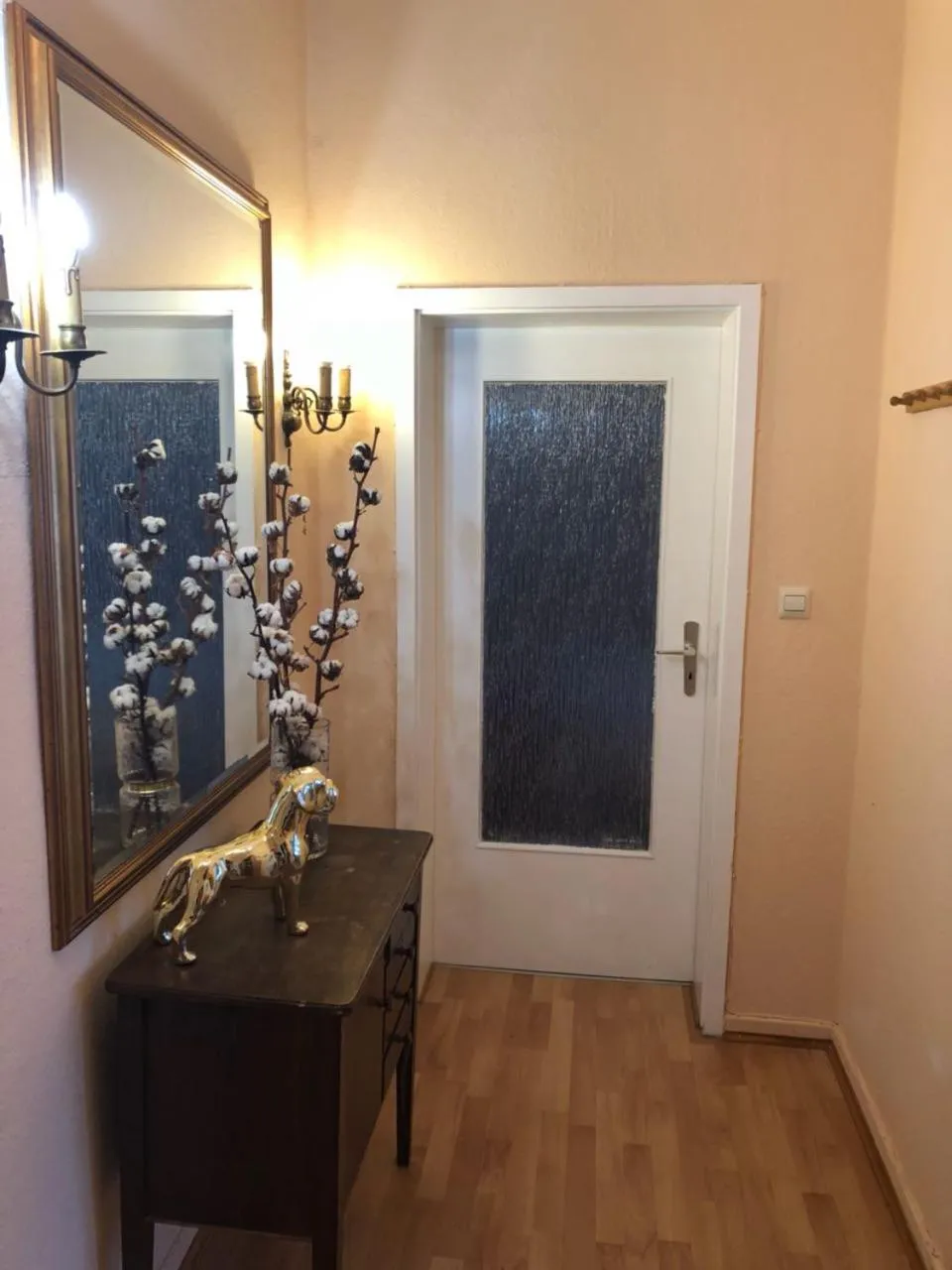 English Romance University