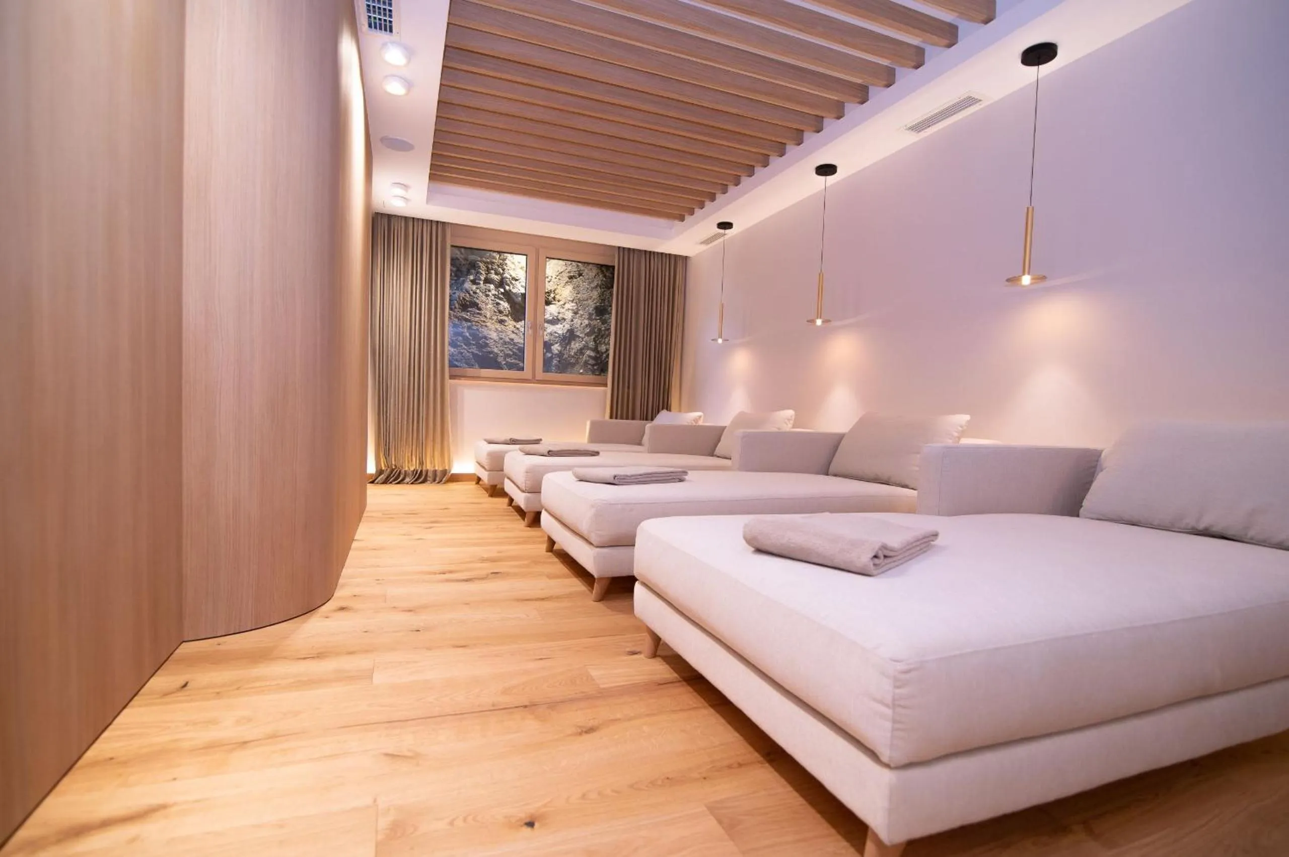 Spa and wellness centre/facilities, Bed in Hotel Weissenstein