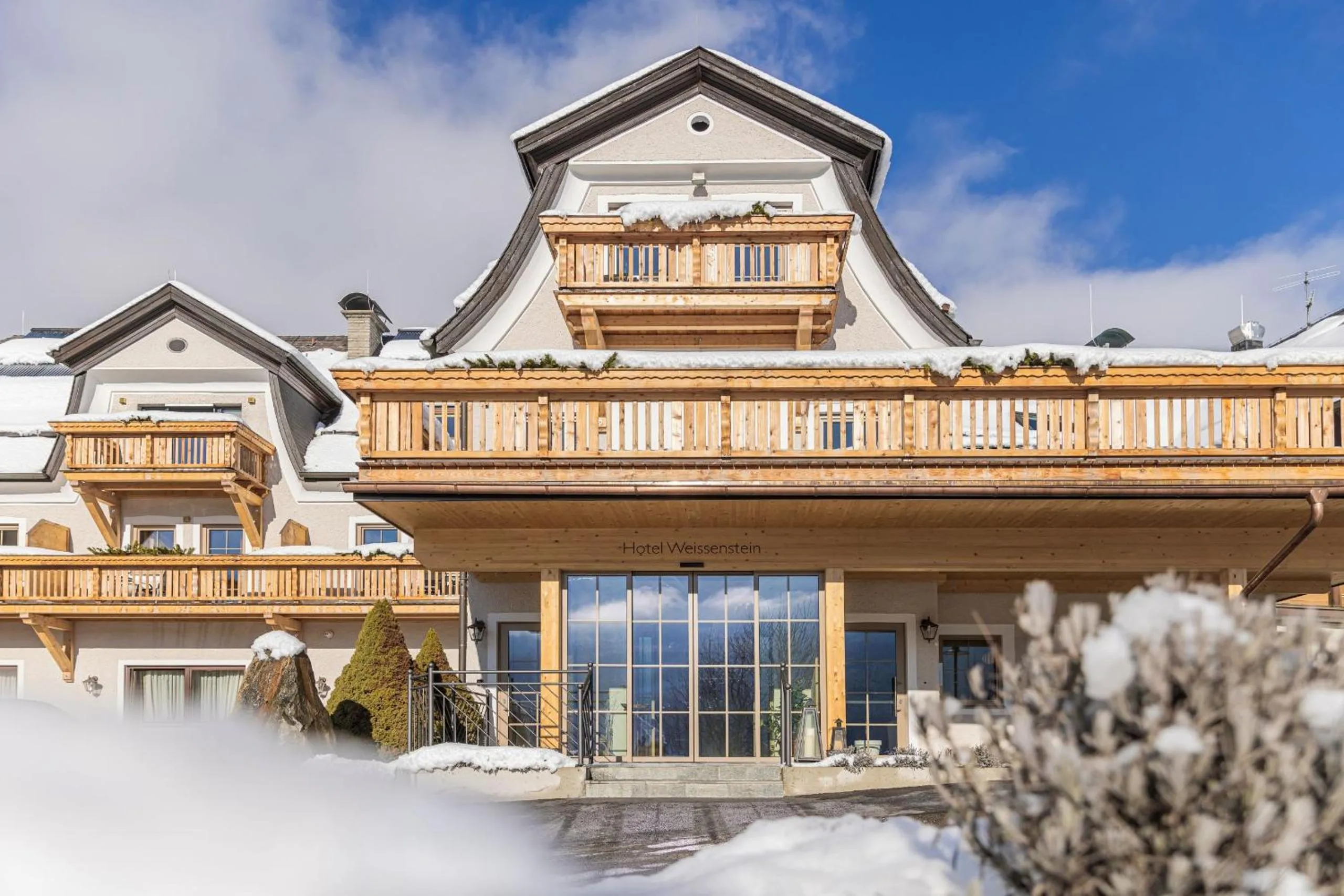 Property building in Hotel Weissenstein