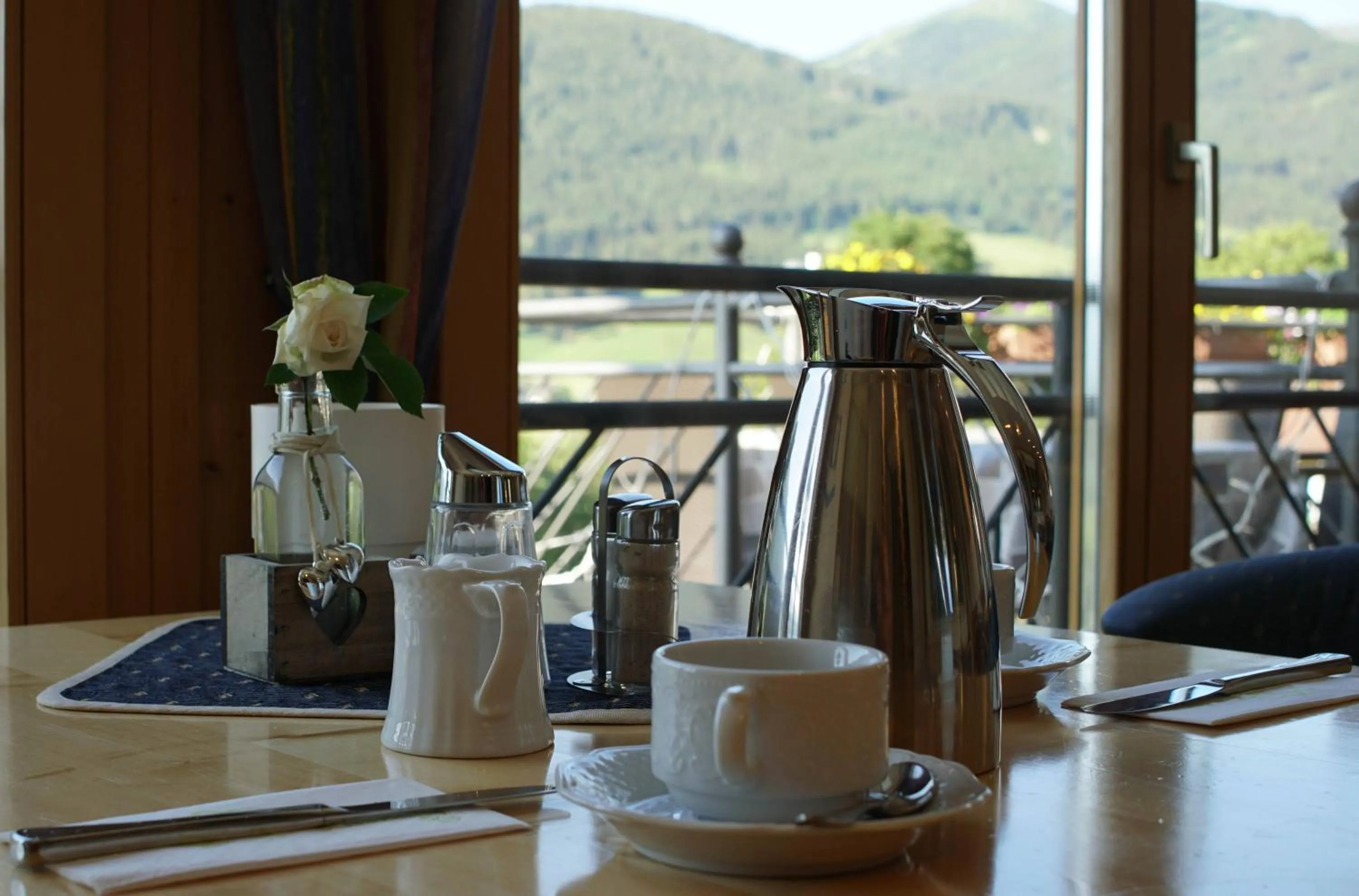 Coffee/tea facilities in Hotel Weissenstein