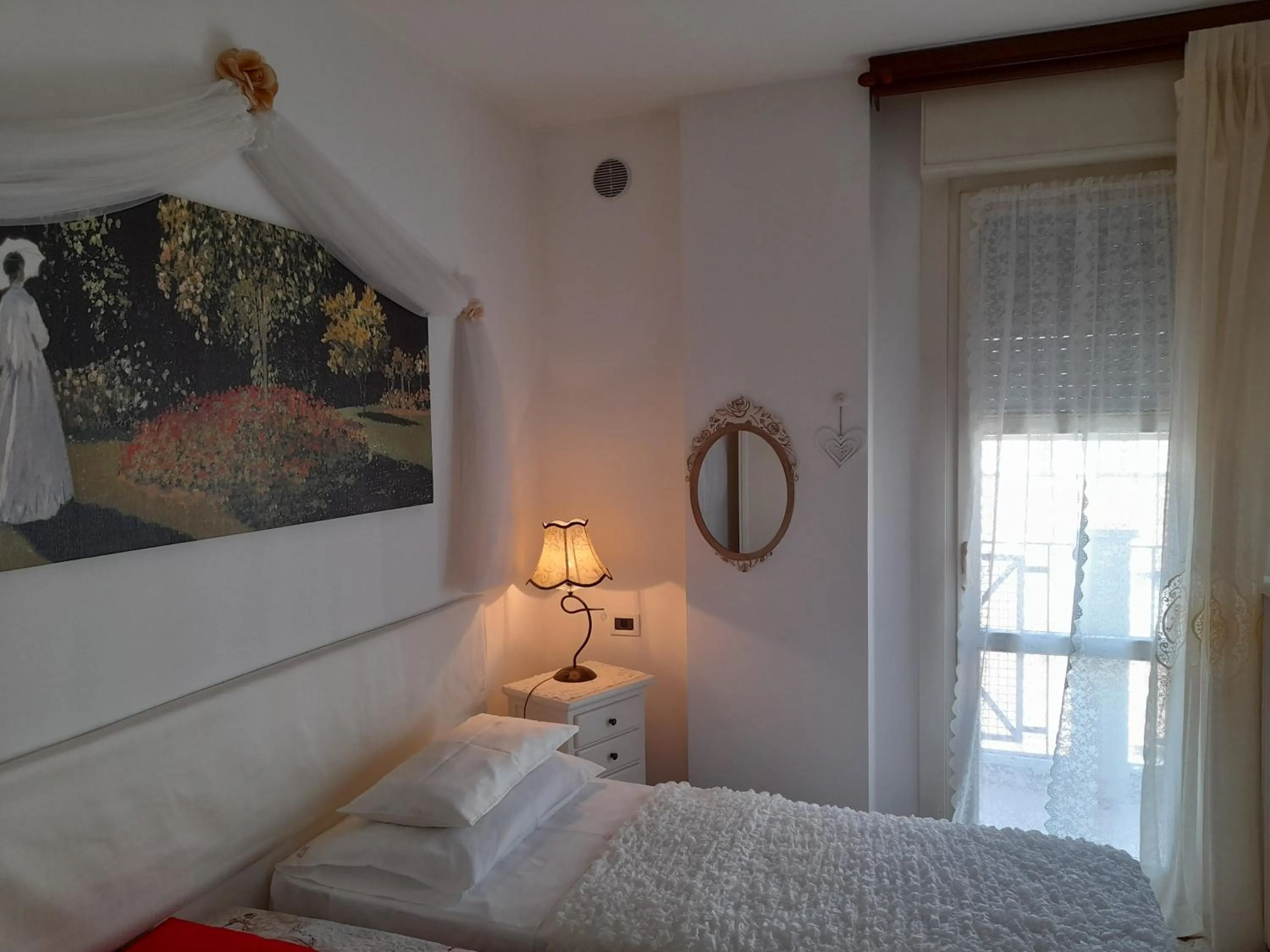 Photo of the whole room, Bed in Luxury House B&B