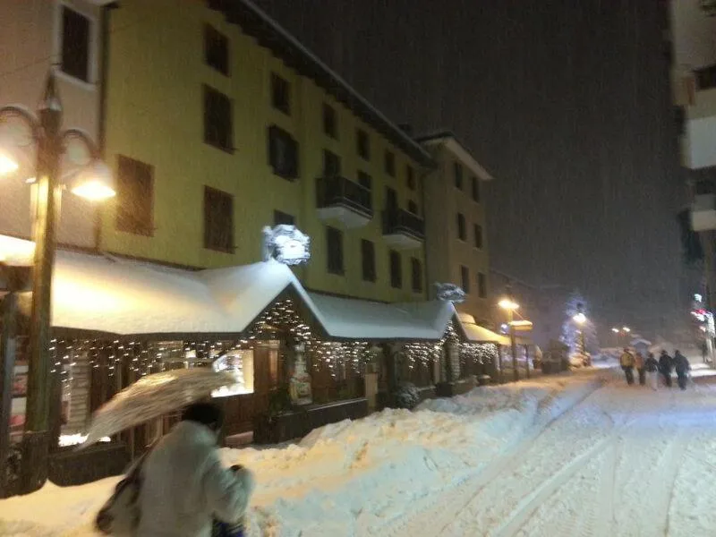 Facade/entrance in Antico Albergo Stella d'Italia