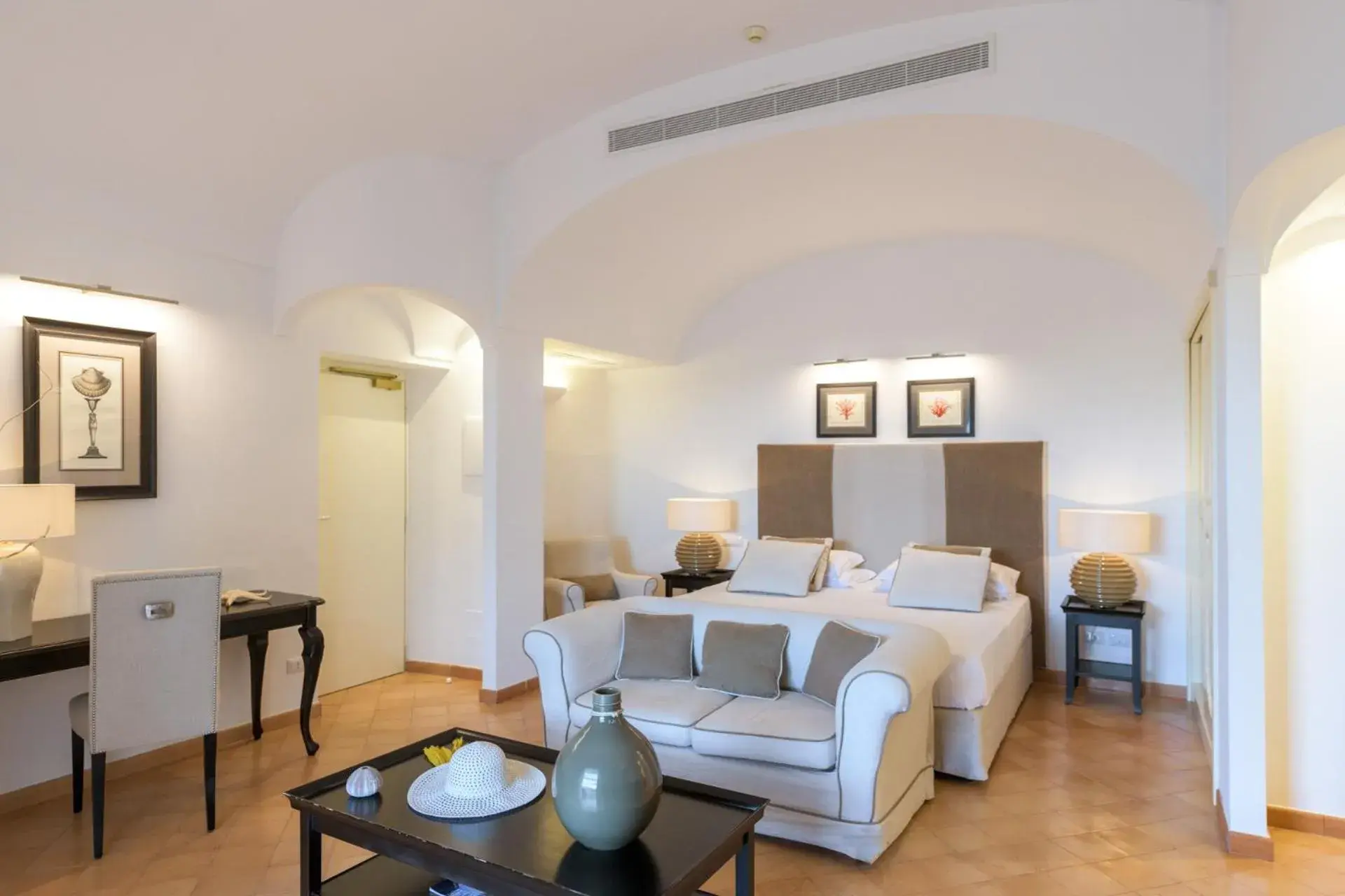 Double Room with Patio in Hotel L'Ancora Double Room with Patio in Hotel L'Ancora