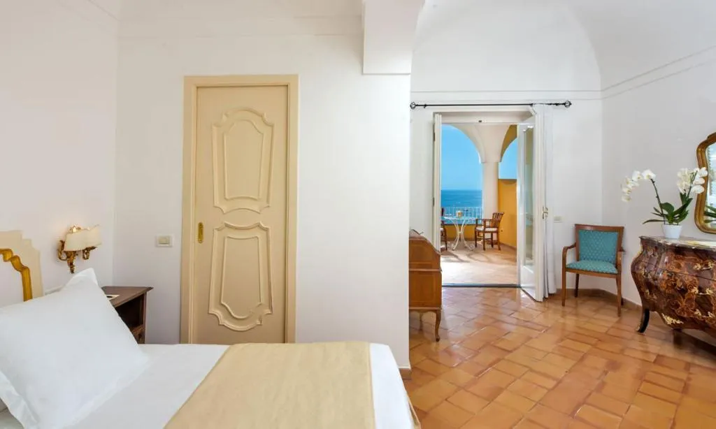 Bed in Hotel L'Ancora