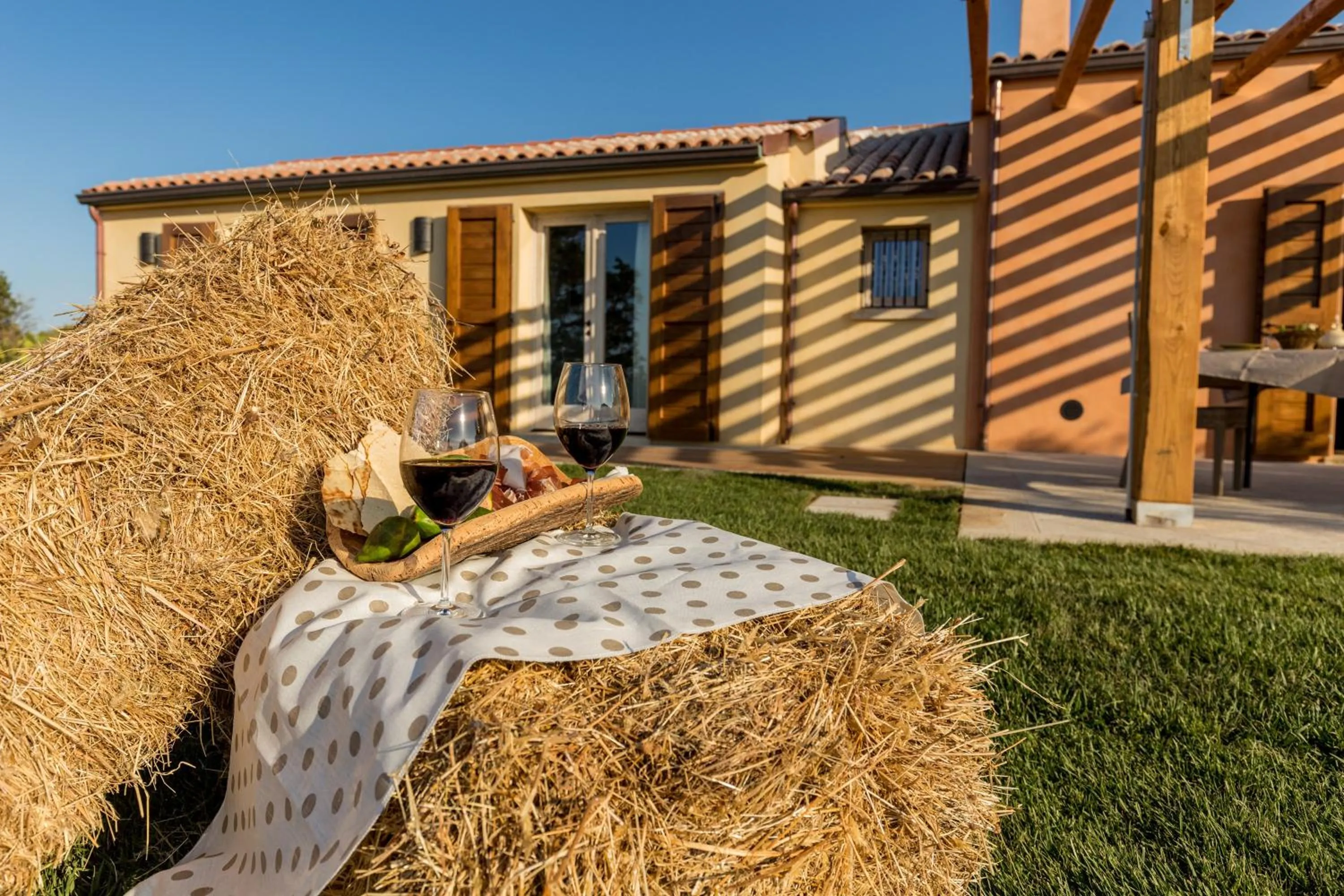 Property building in Tenuta Petra Bianca