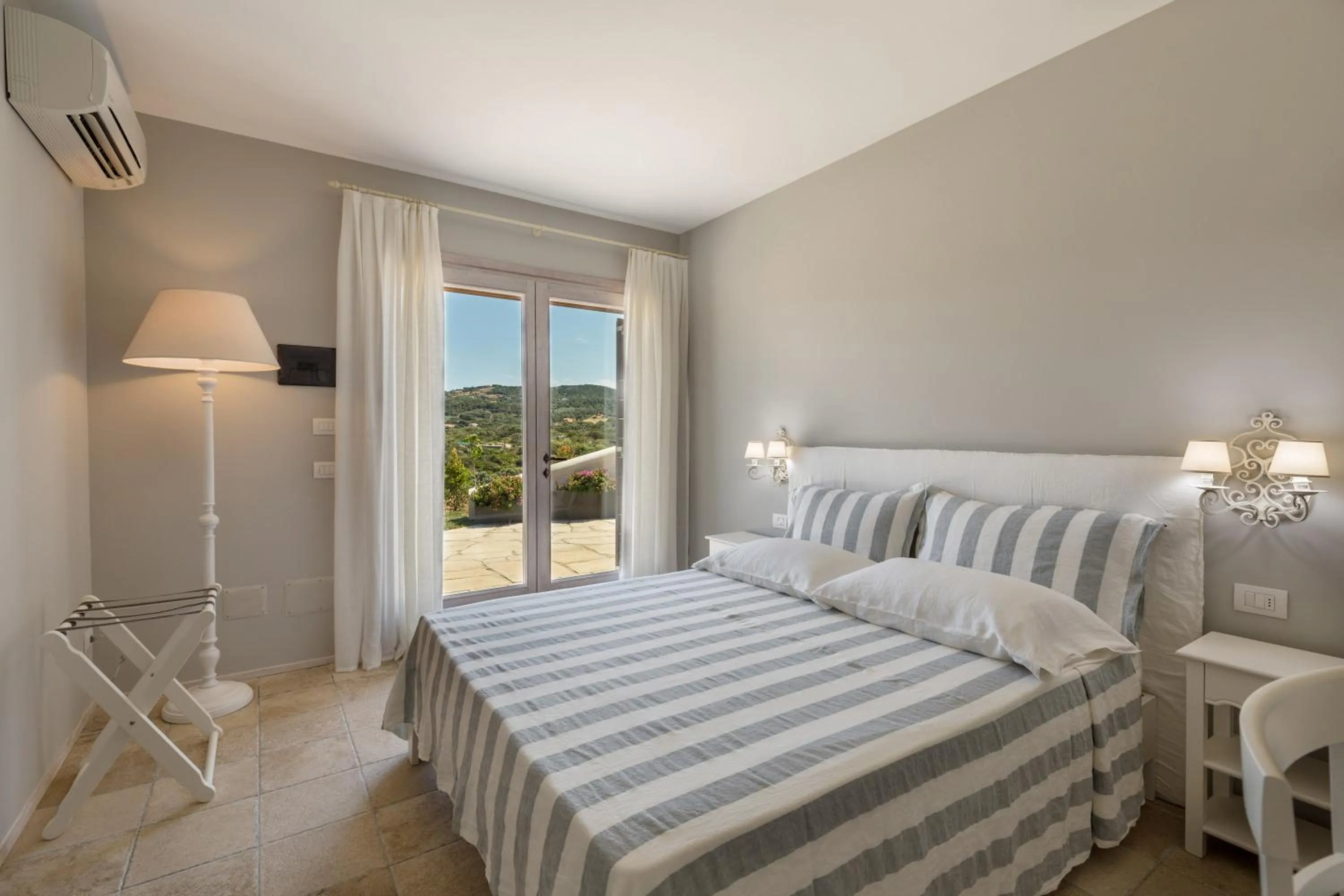 Bed in Tenuta Petra Bianca